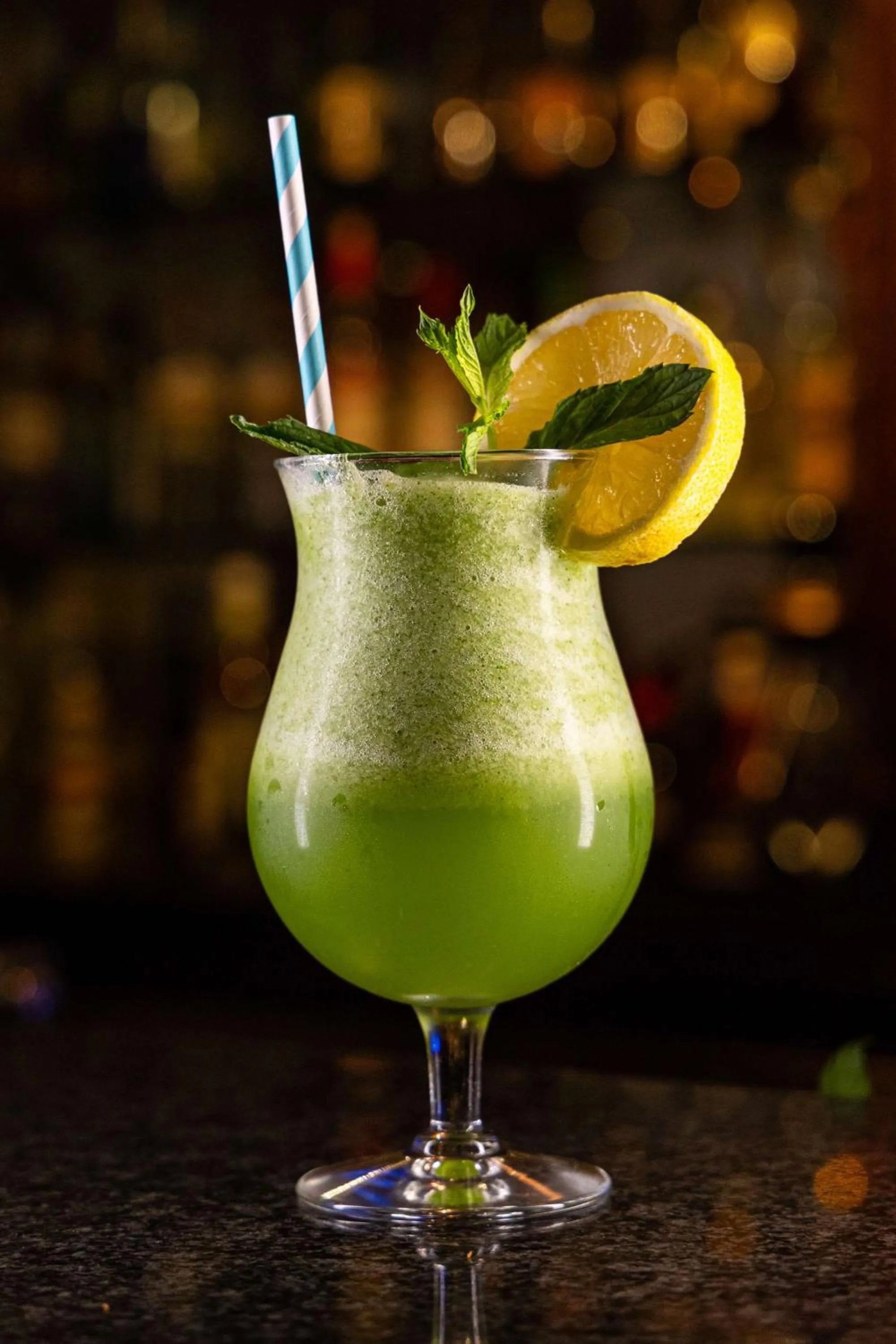 Food and drinks in Radisson Blu Martinez Beirut