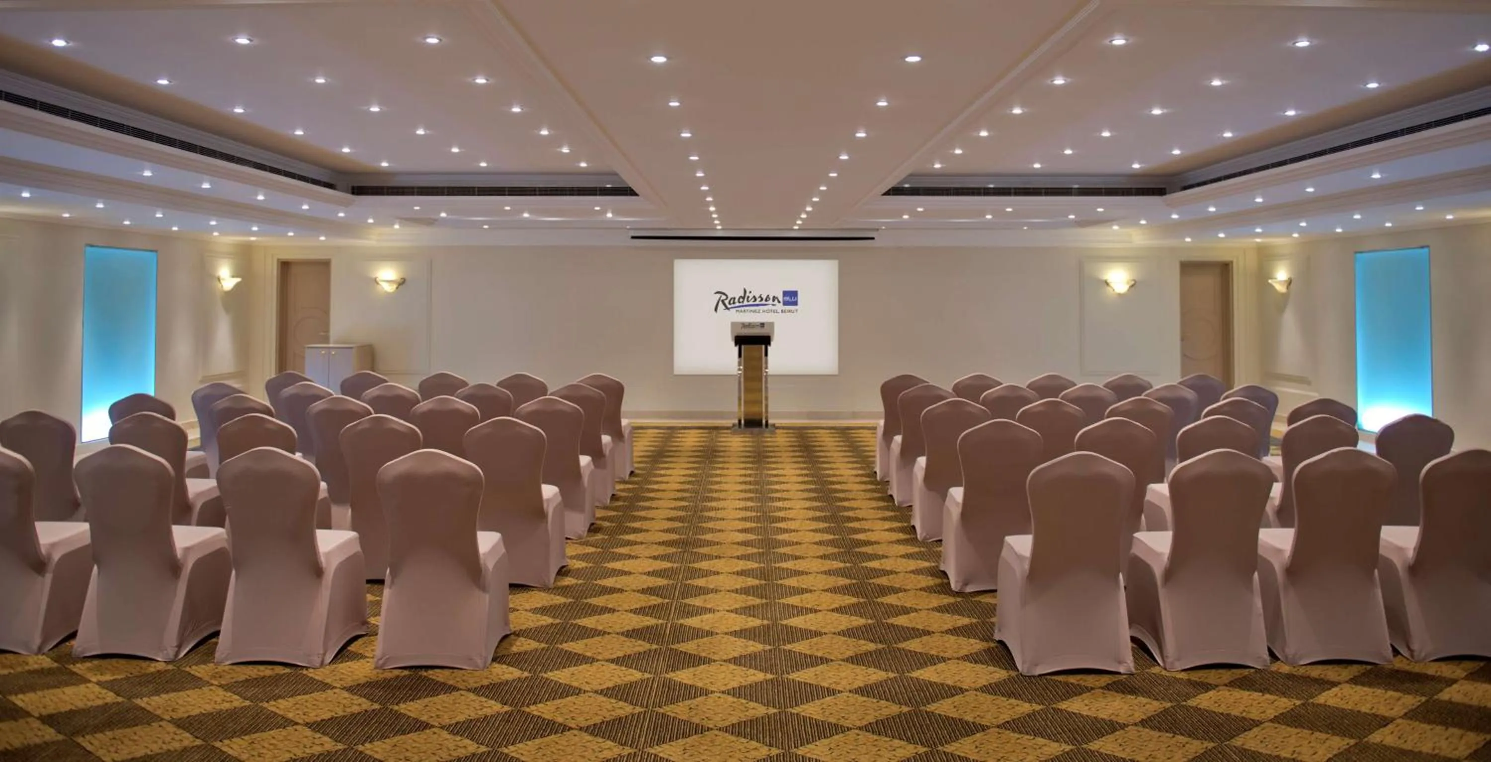 Meeting/conference room in Radisson Blu Martinez Beirut