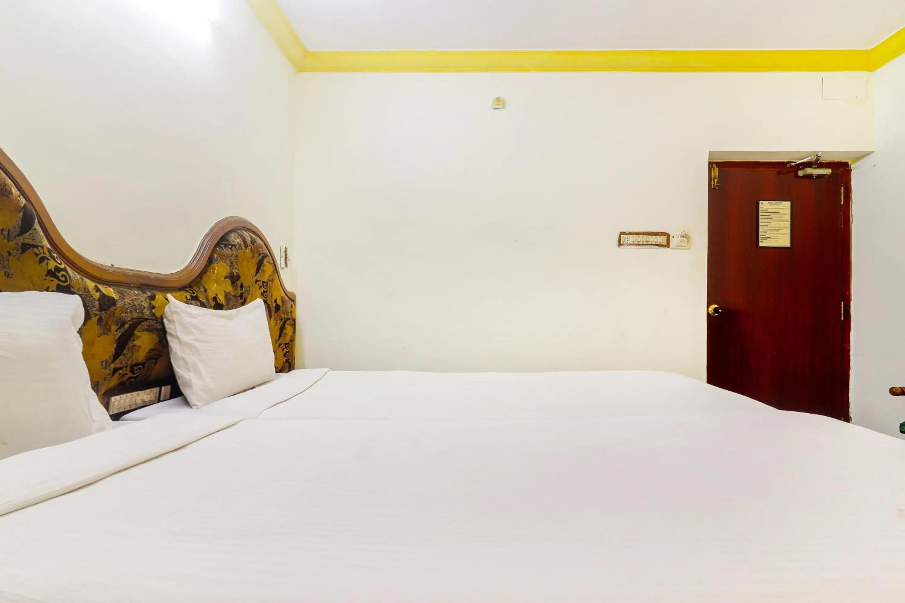 Bathroom in Hotel O Viceroy Inn