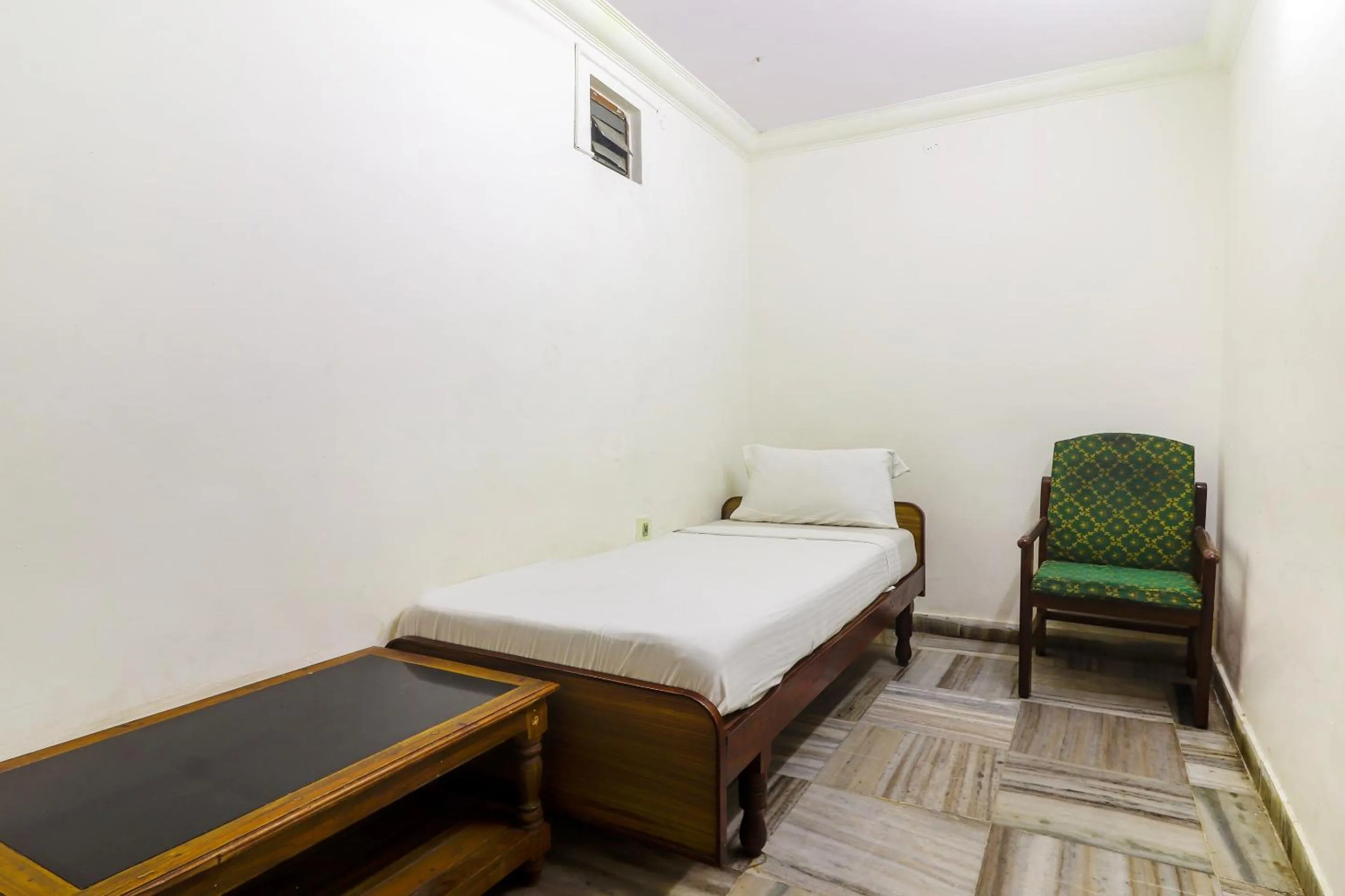 Bedroom in Hotel O Viceroy Inn