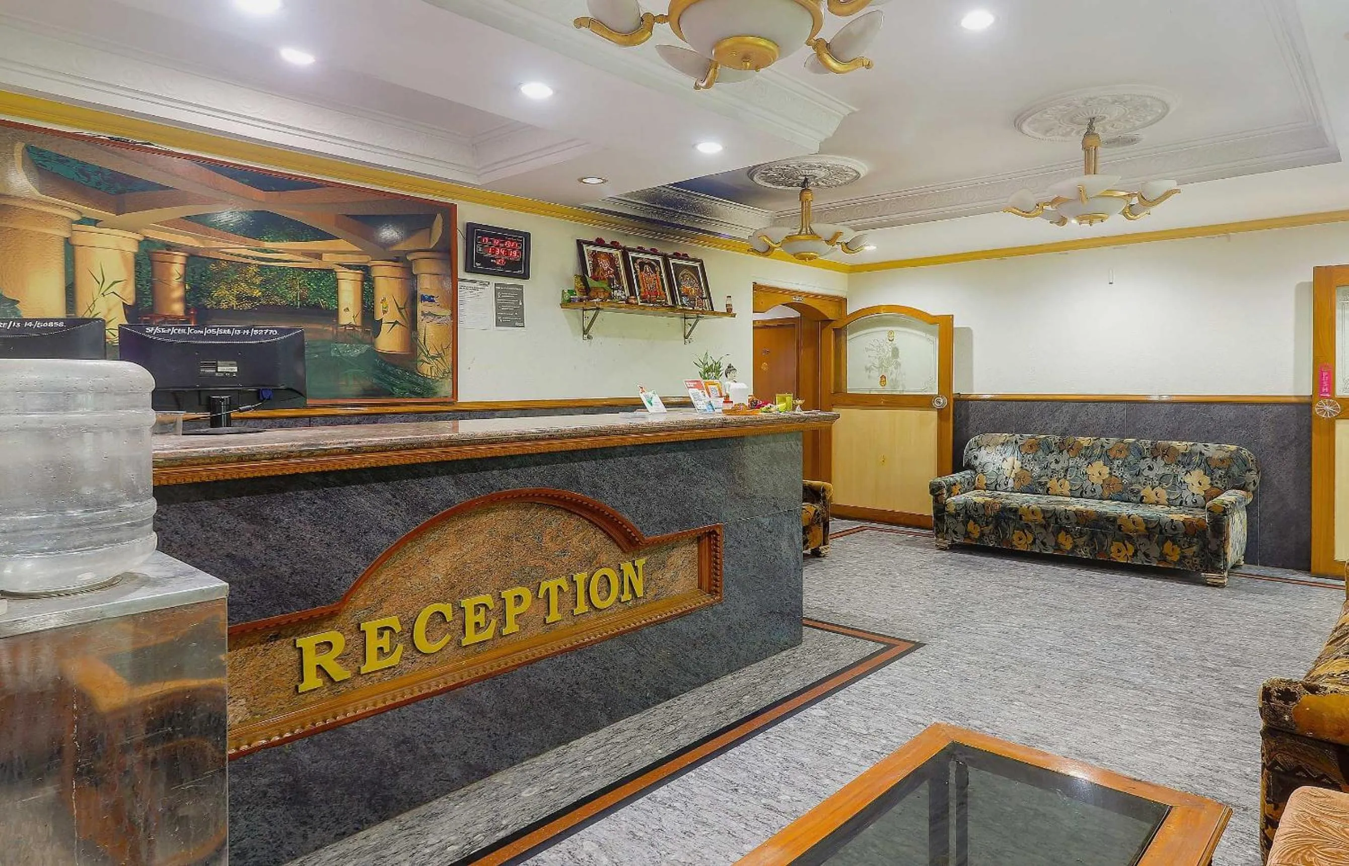 Lobby or reception in Hotel O Viceroy Inn