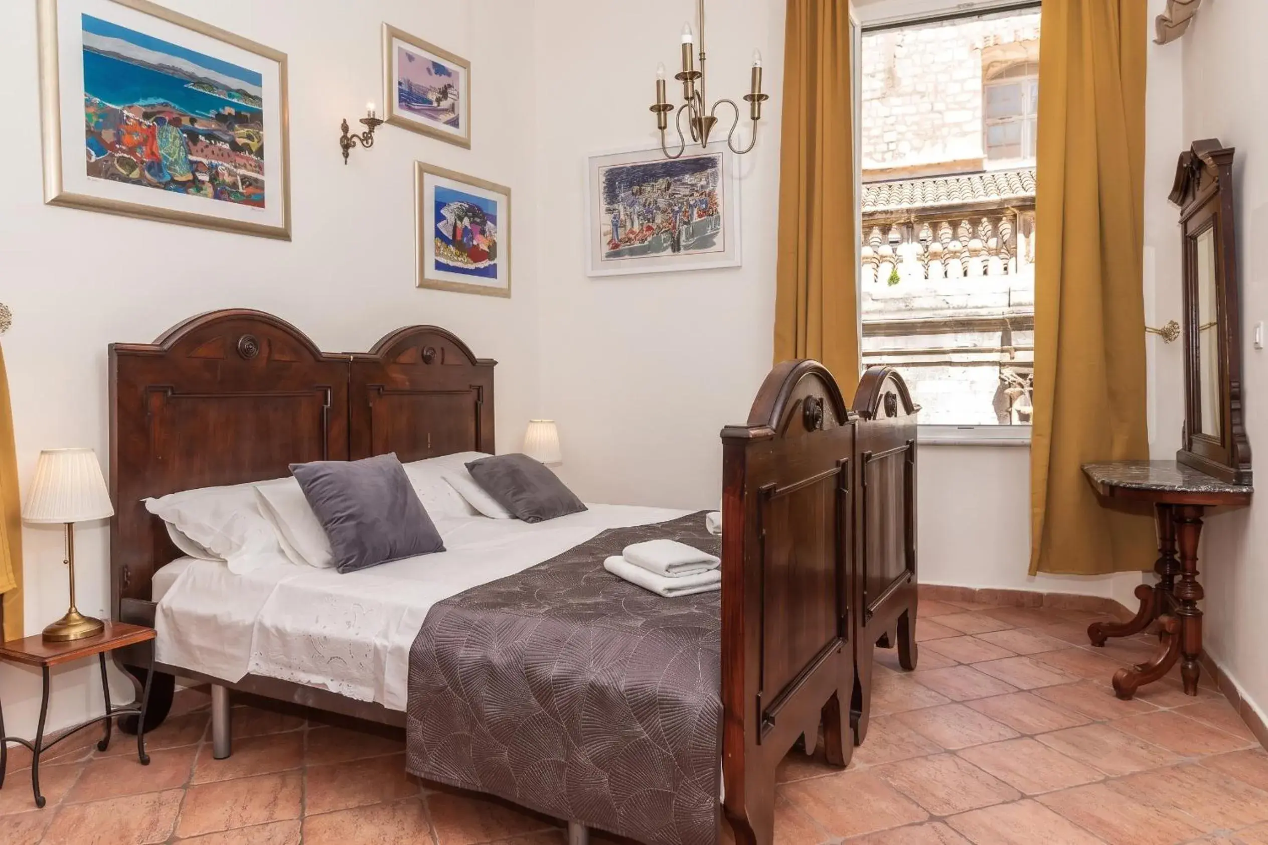 Amoret Apartments Amoret Apartments