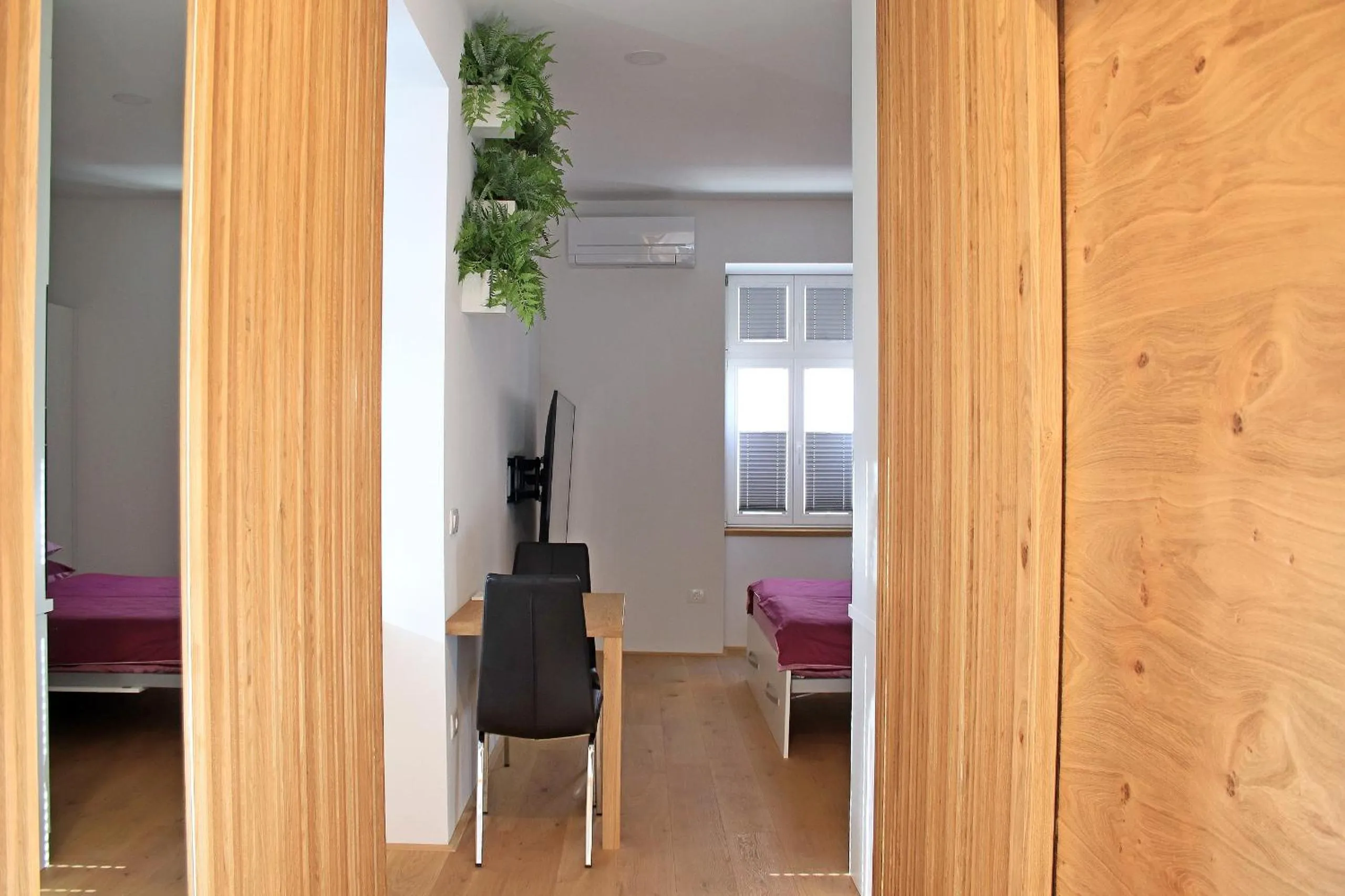 Living room, Bed in Cirus apartments