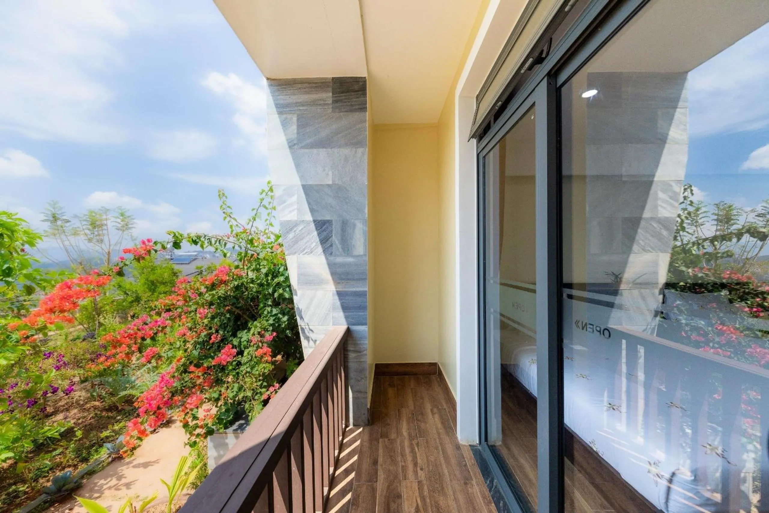Balcony/Terrace in Thanh Loan 2 Da Lat Hotel