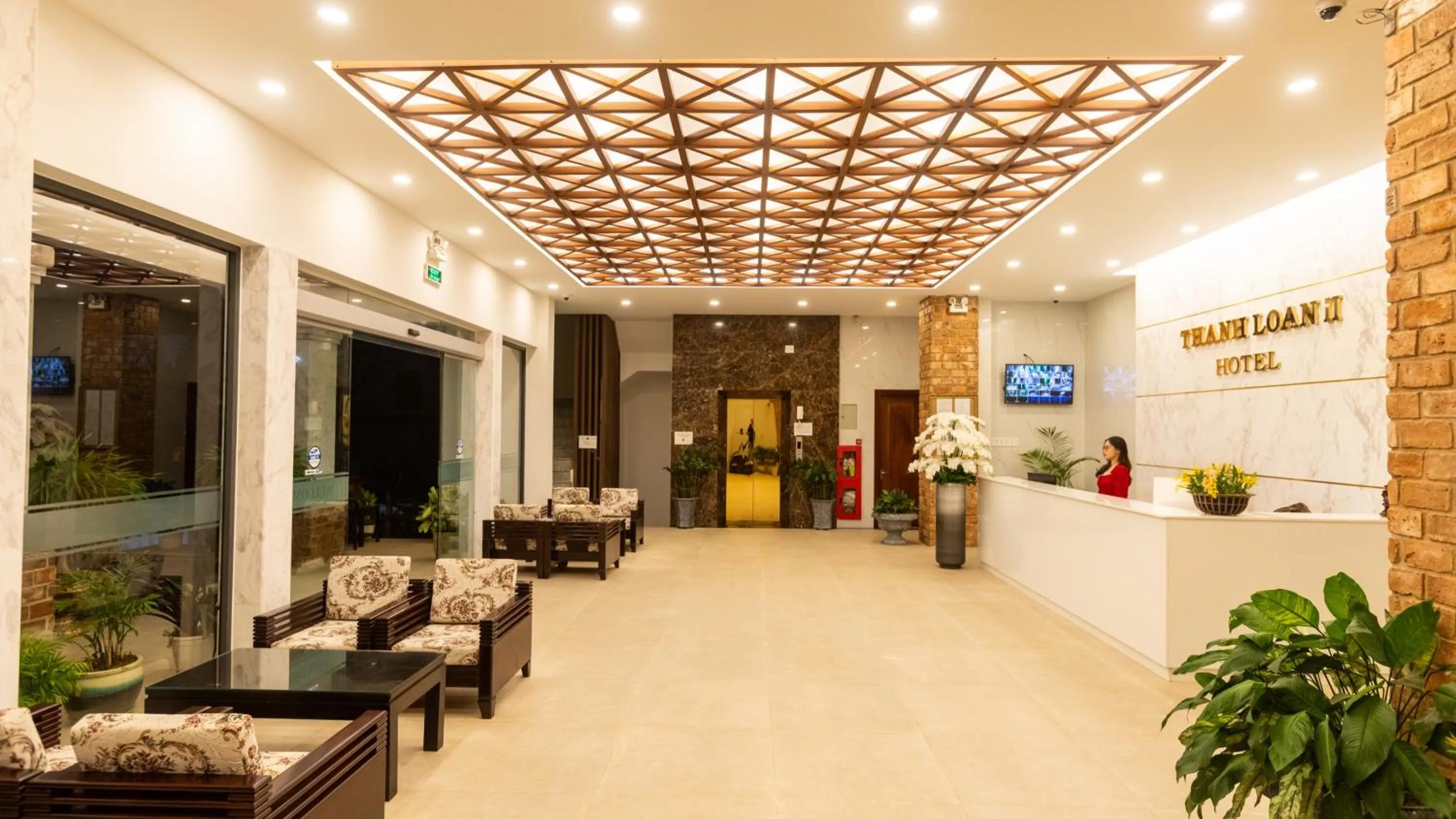 Lobby or reception in Thanh Loan 2 Da Lat Hotel