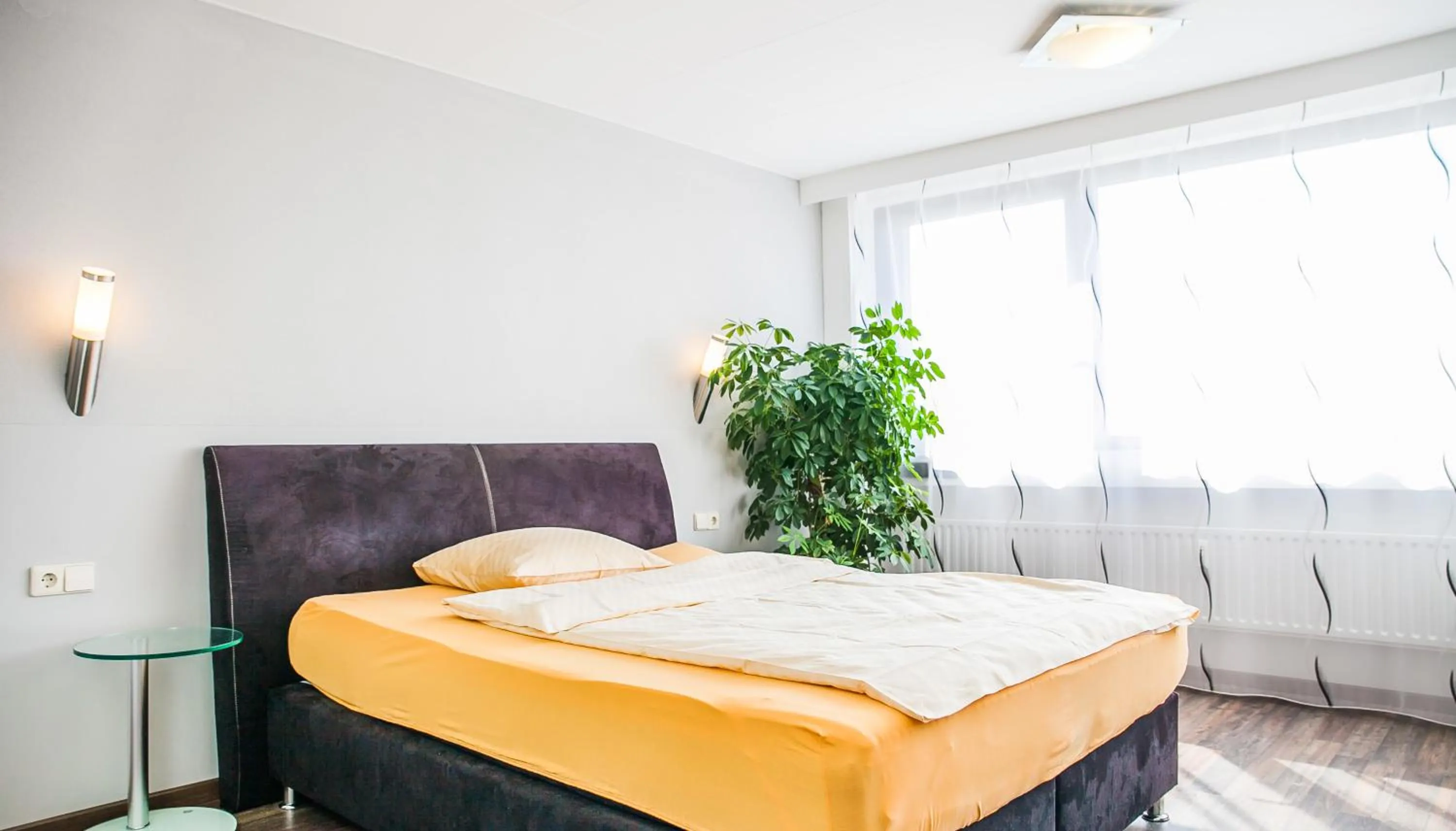 Photo of the whole room, Bed in City Hotel Heilbronn