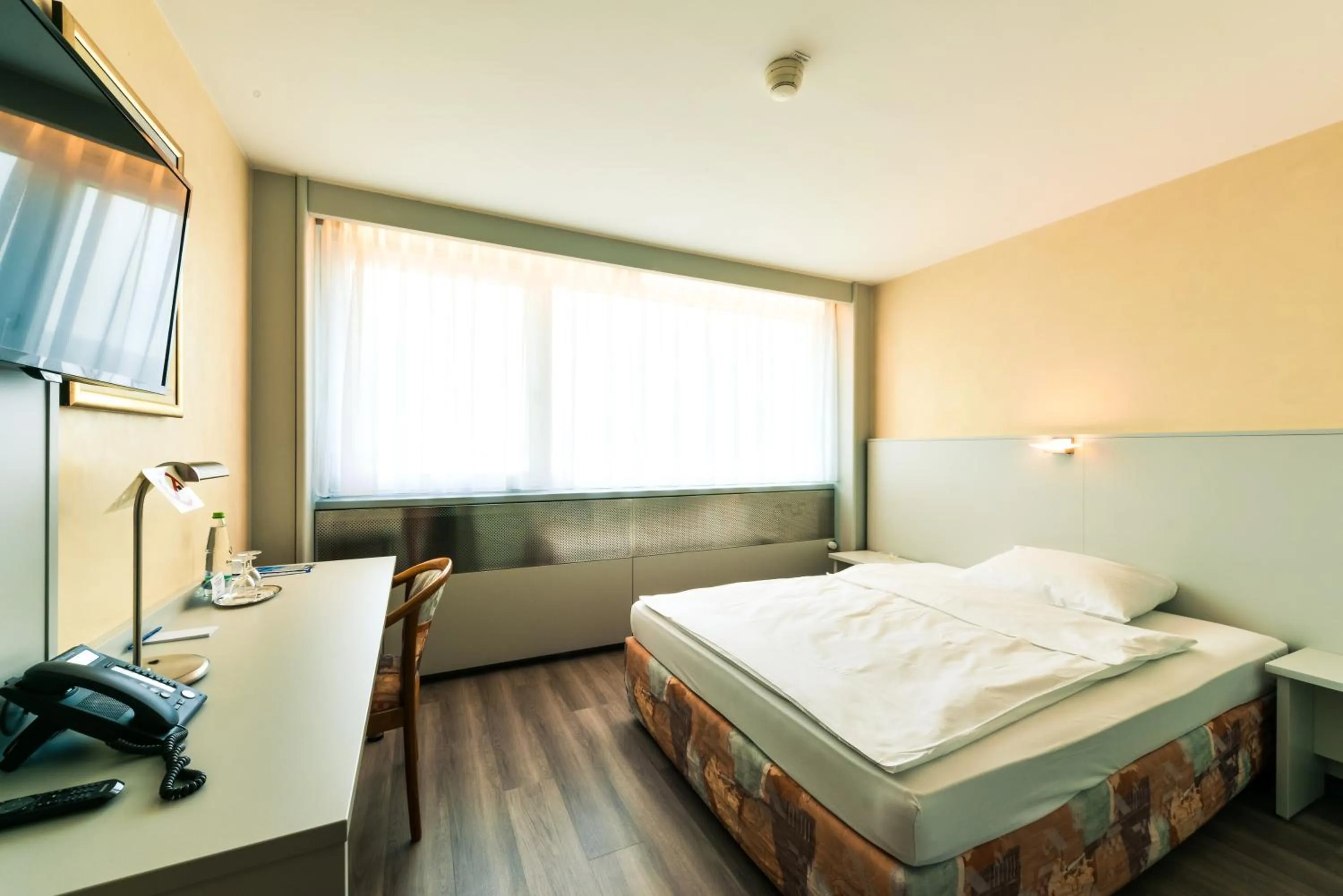 Bed in City Hotel Heilbronn