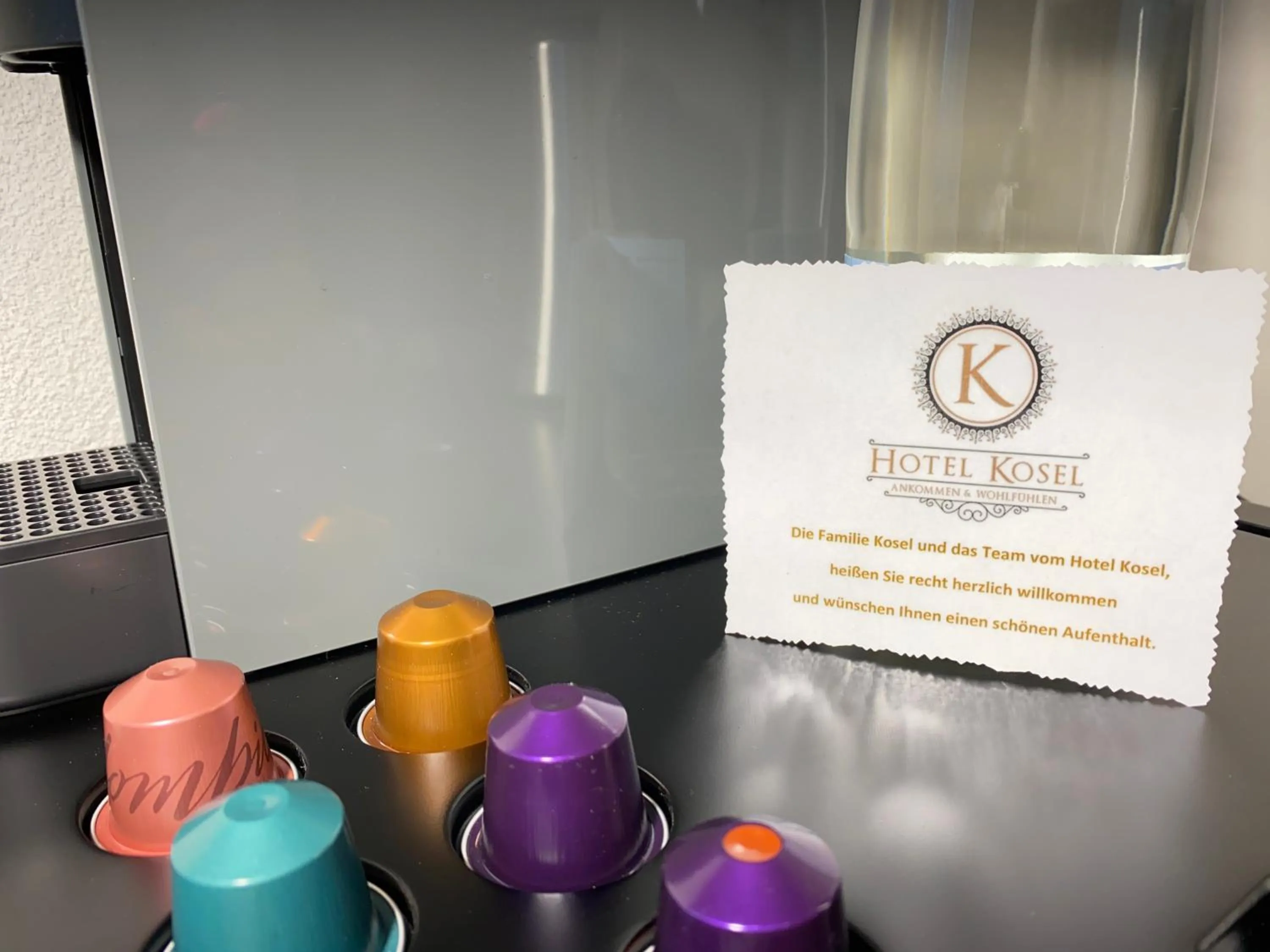 Coffee/tea facilities in Hotel Kosel garni UG