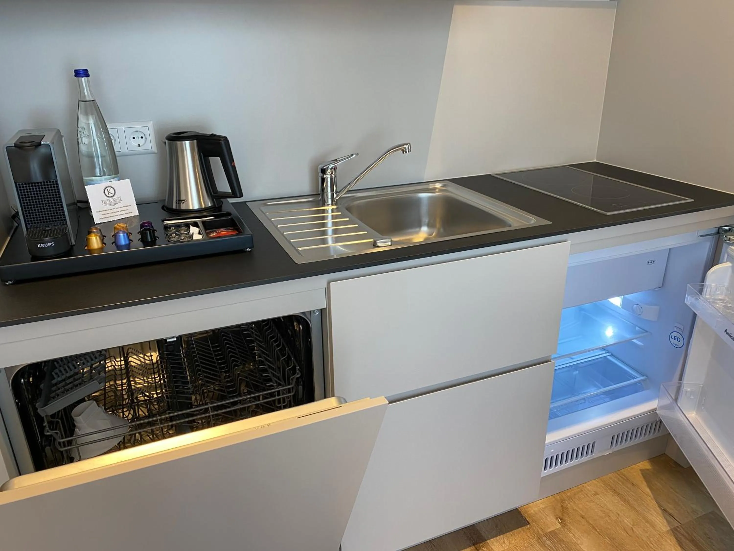 Kitchen or kitchenette in Hotel Kosel garni UG