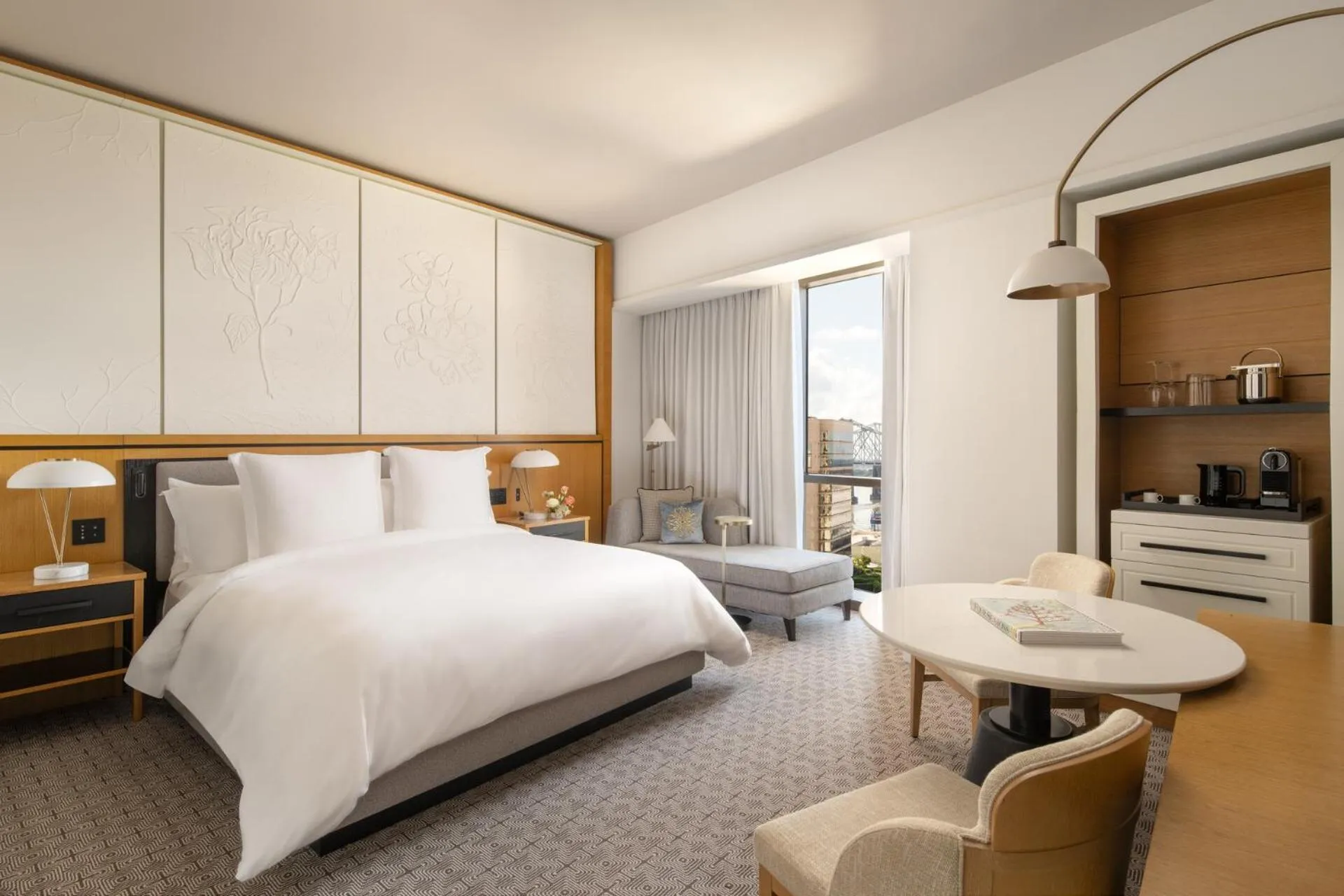 Bed in Four Seasons New Orleans