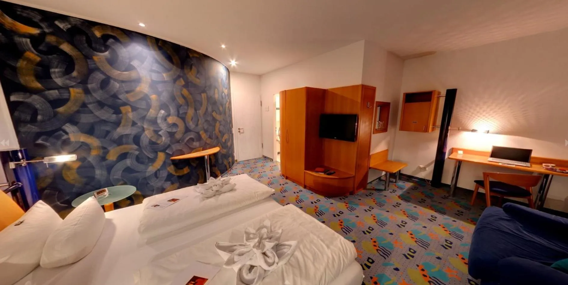 Photo of the whole room, Bed in Business-Hotel Artes