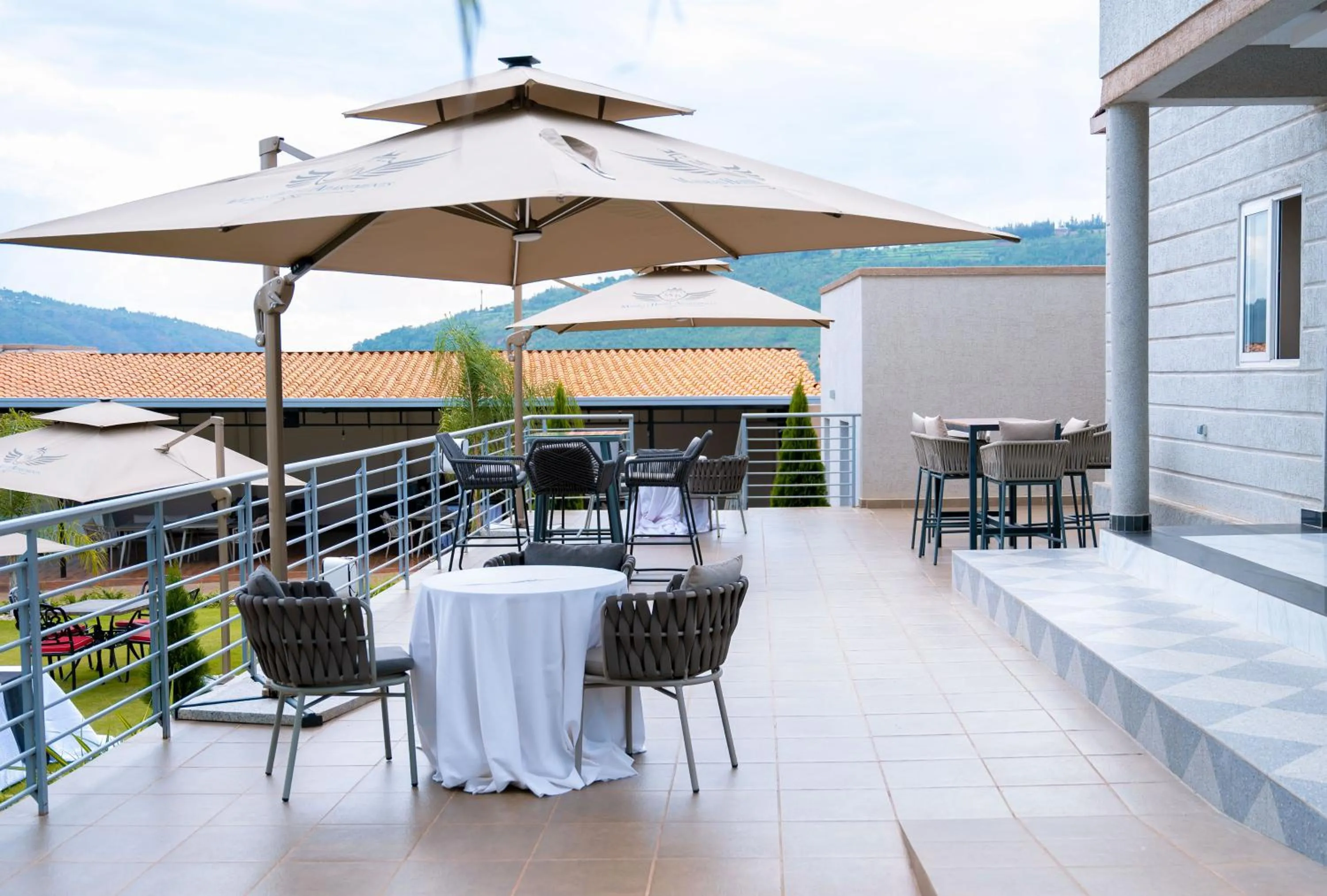 Patio in Madras Hotel and Apartments