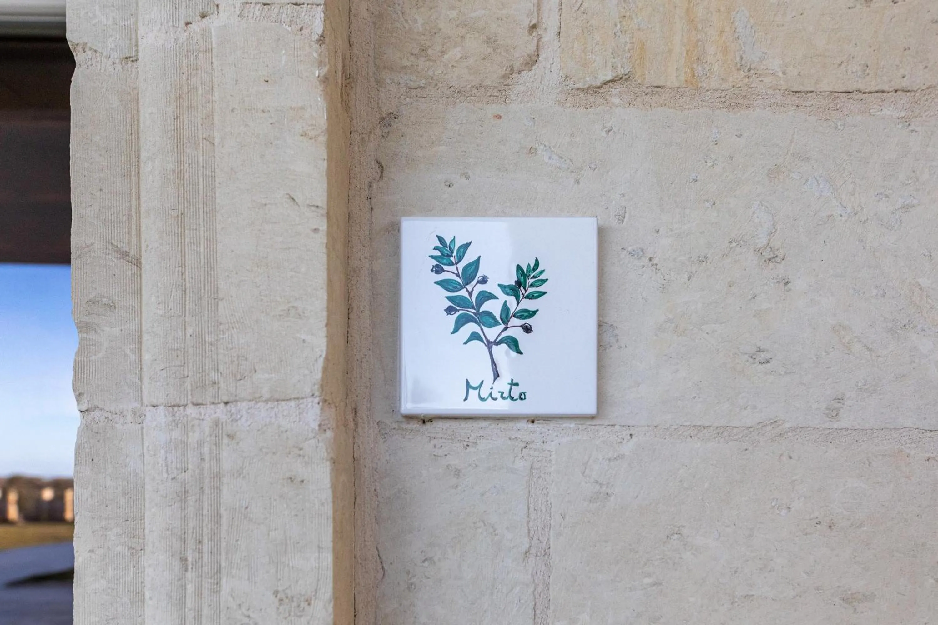 Decorative detail in Relais Borgo Segine