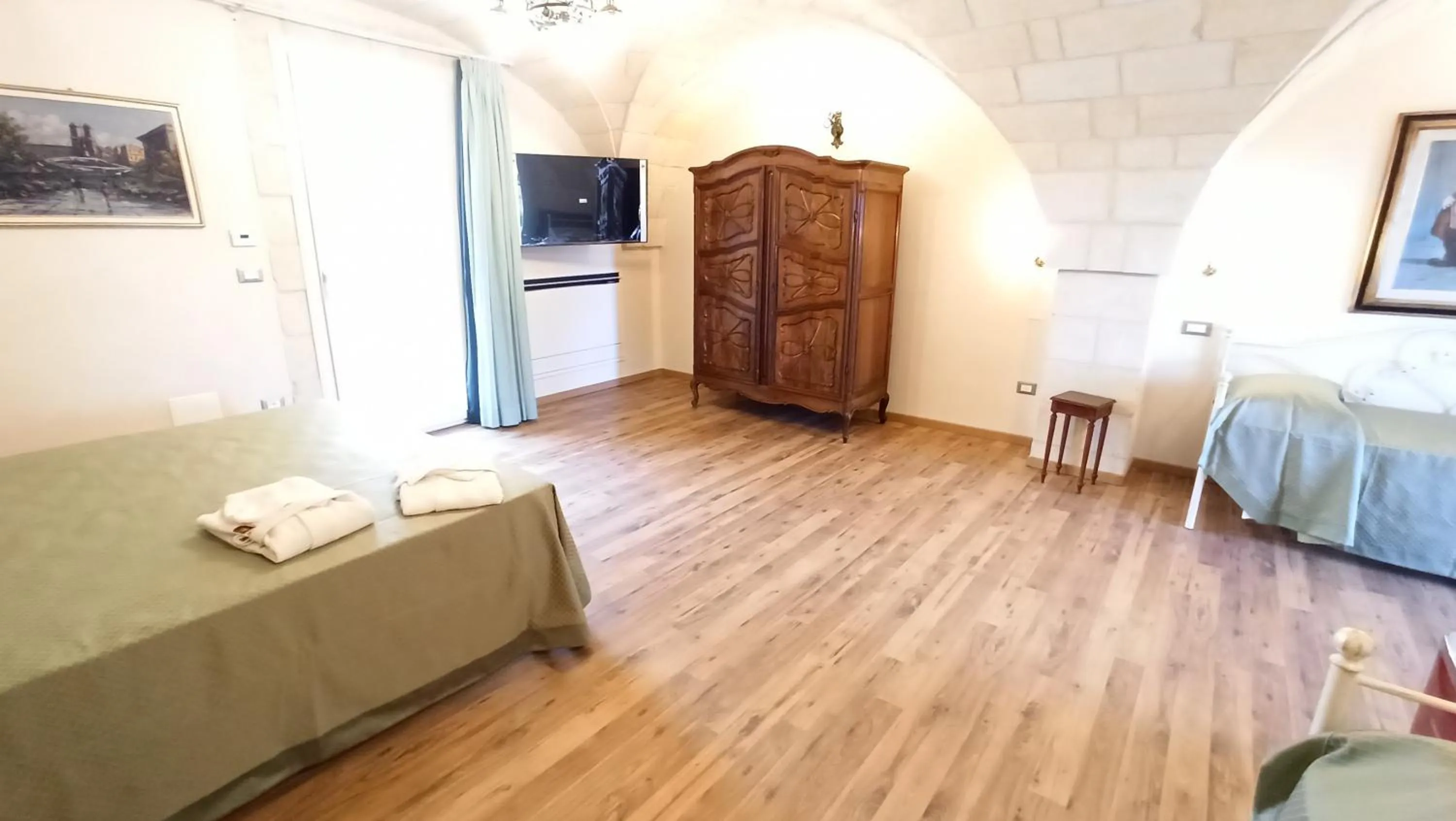 Photo of the whole room in Relais Borgo Segine