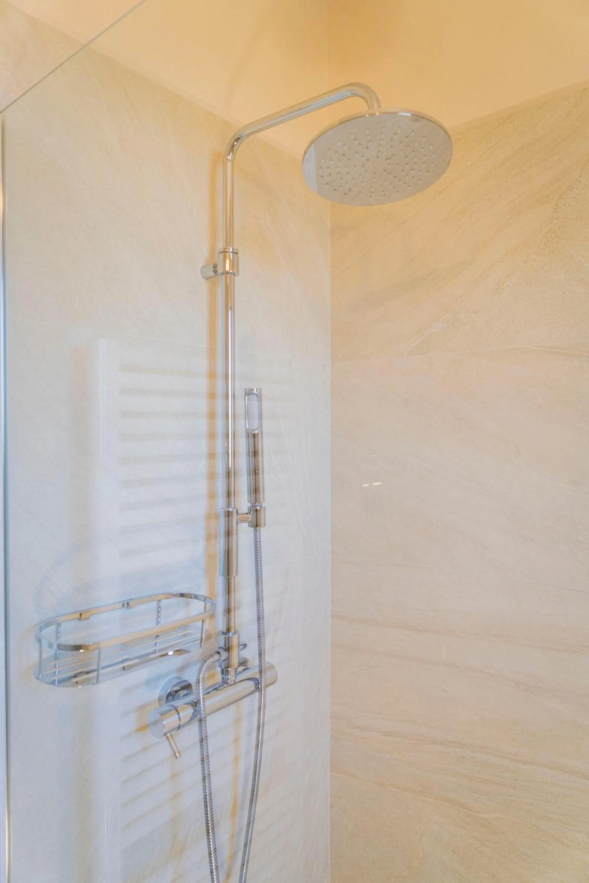 Shower in Relais Borgo Segine