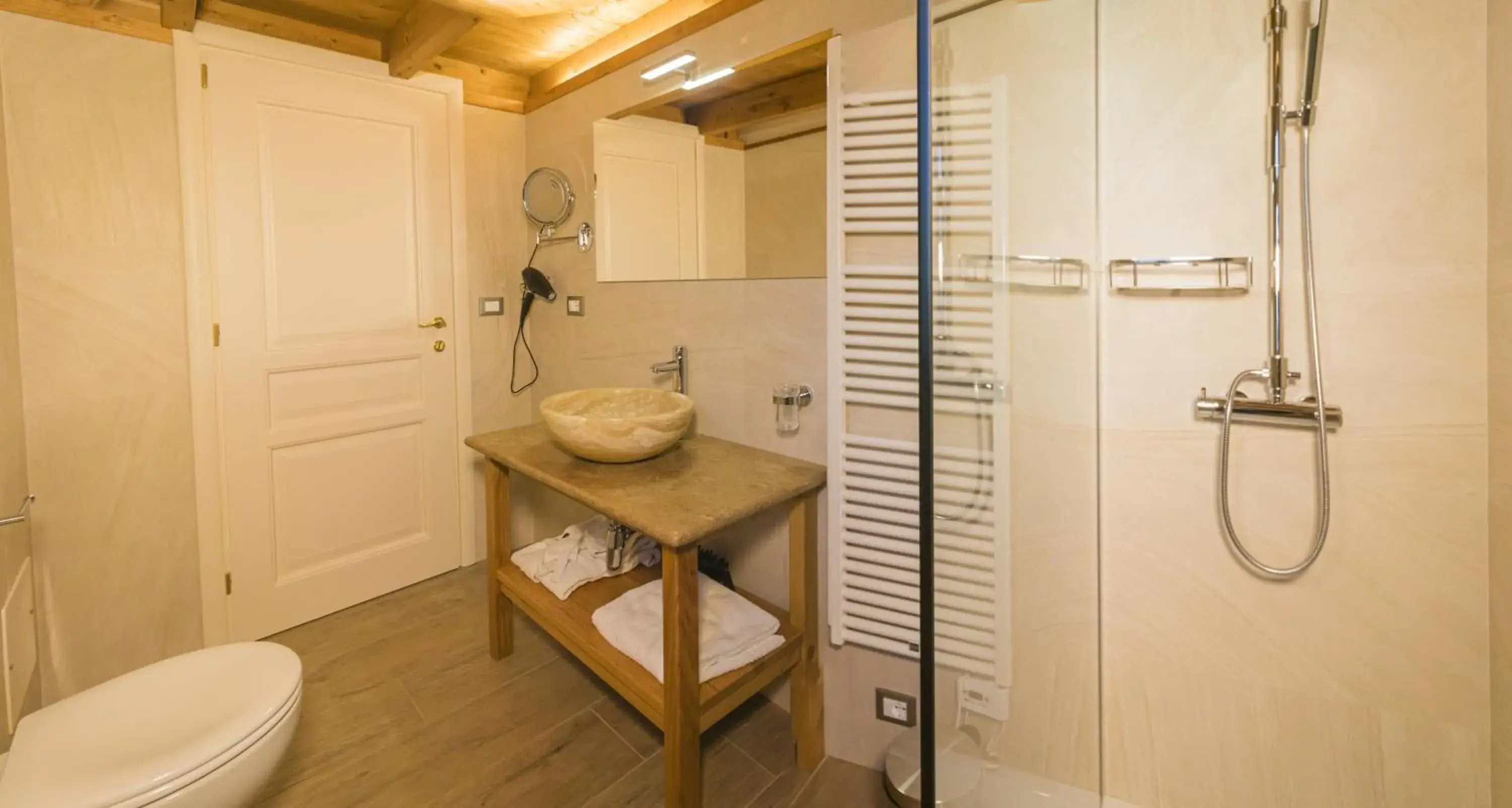 Bathroom in Relais Borgo Segine Bathroom in Relais Borgo Segine