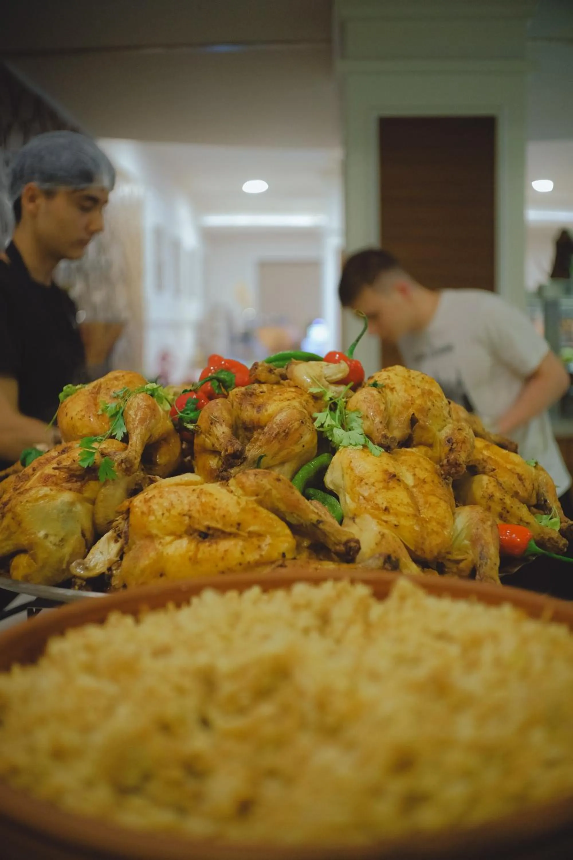 Restaurant/places to eat in Castival Hotel