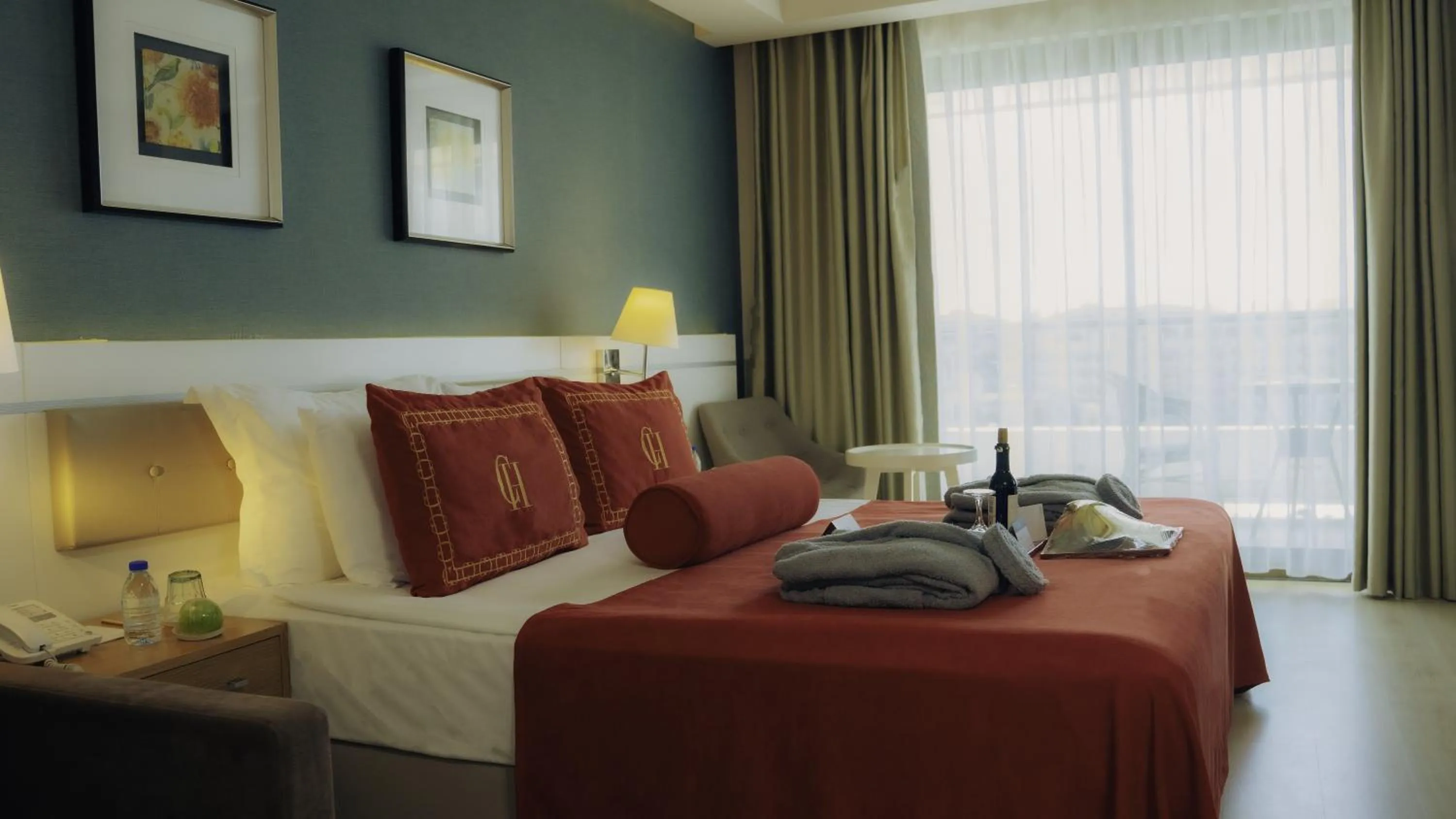 Bedroom in Castival Hotel