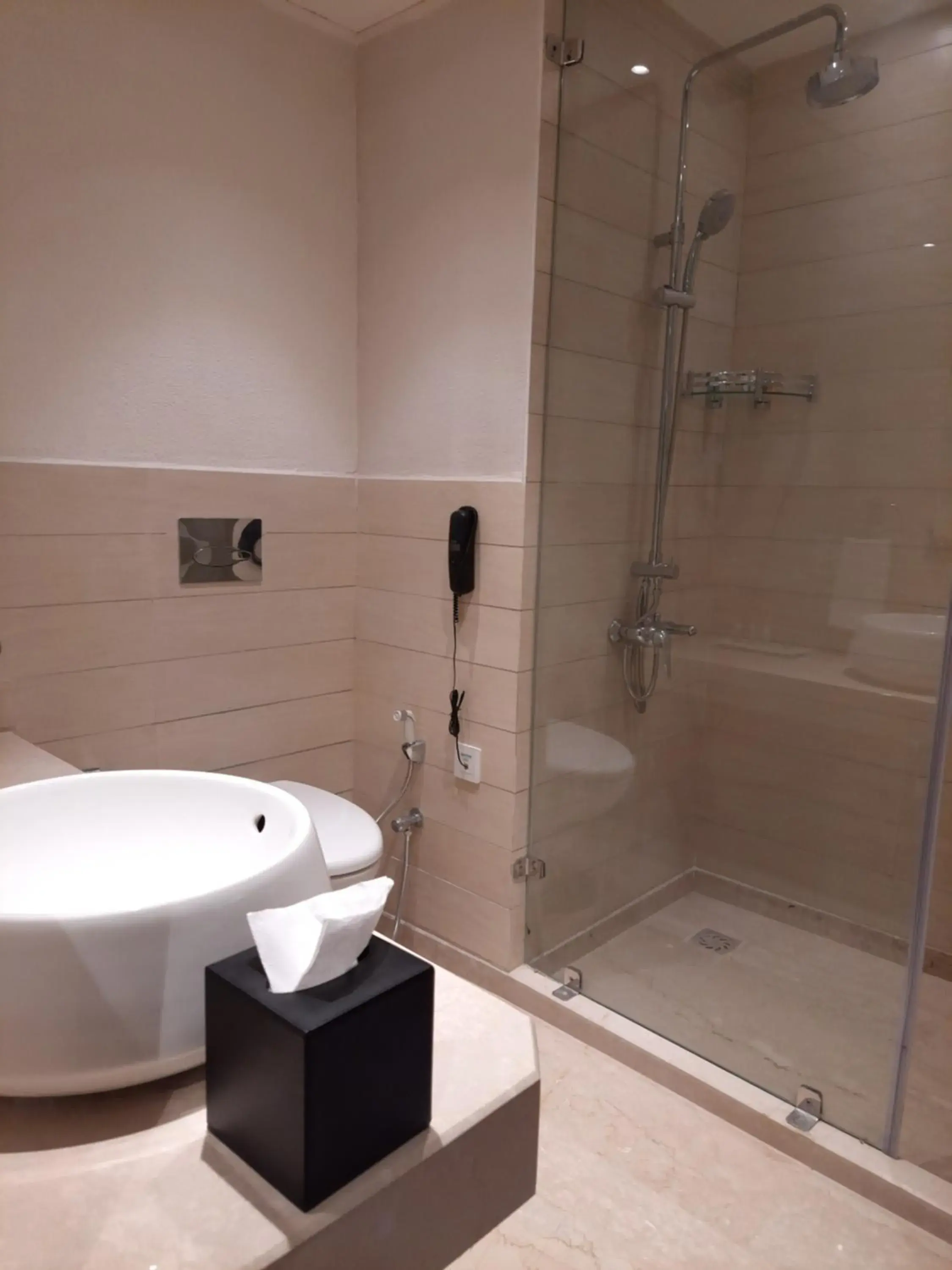 Bathroom in Jay Clarks Exotica Bathroom in Jay Clarks Exotica