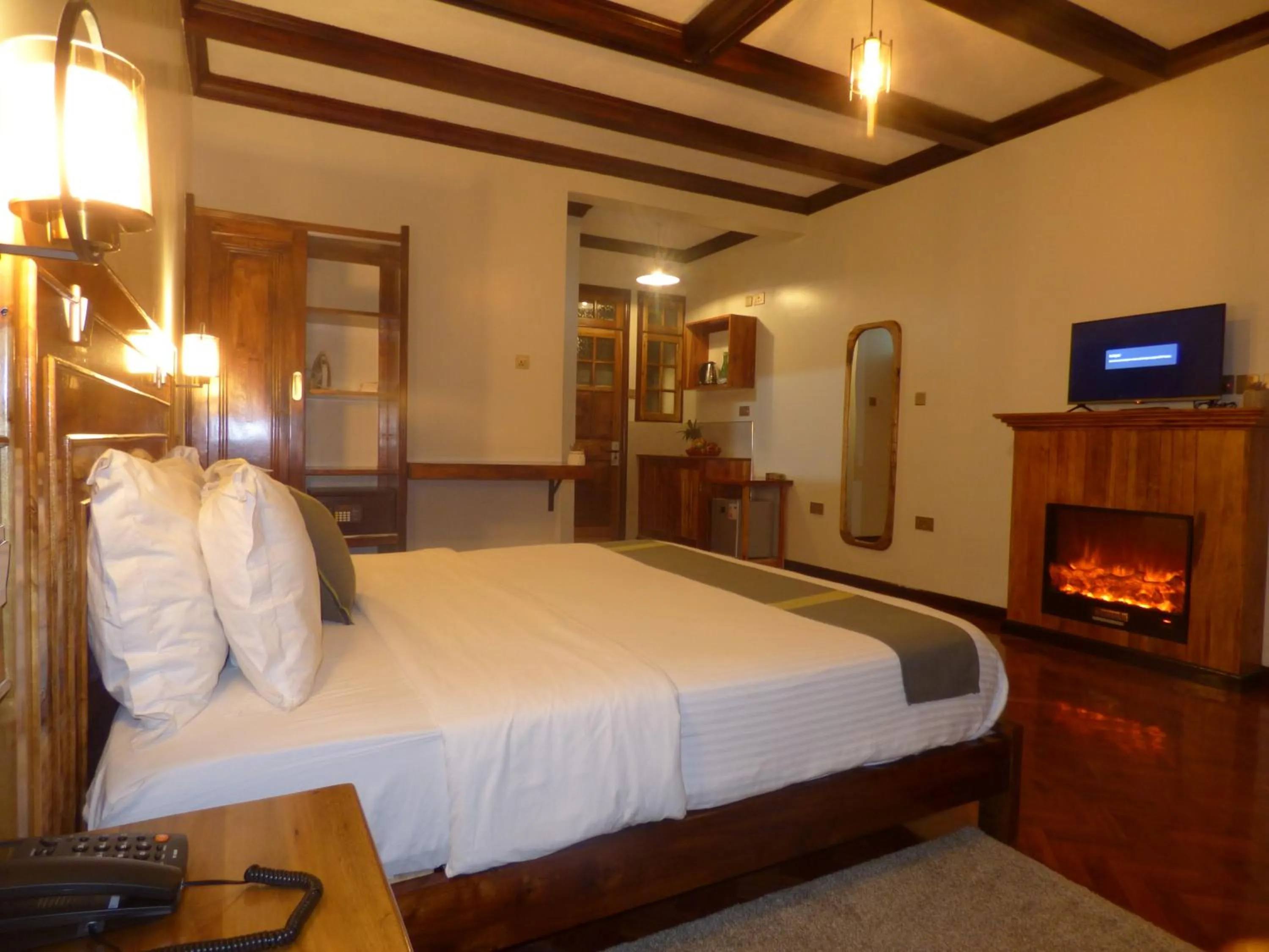 Bed in Le Pristine Wellness and Healing Hotel