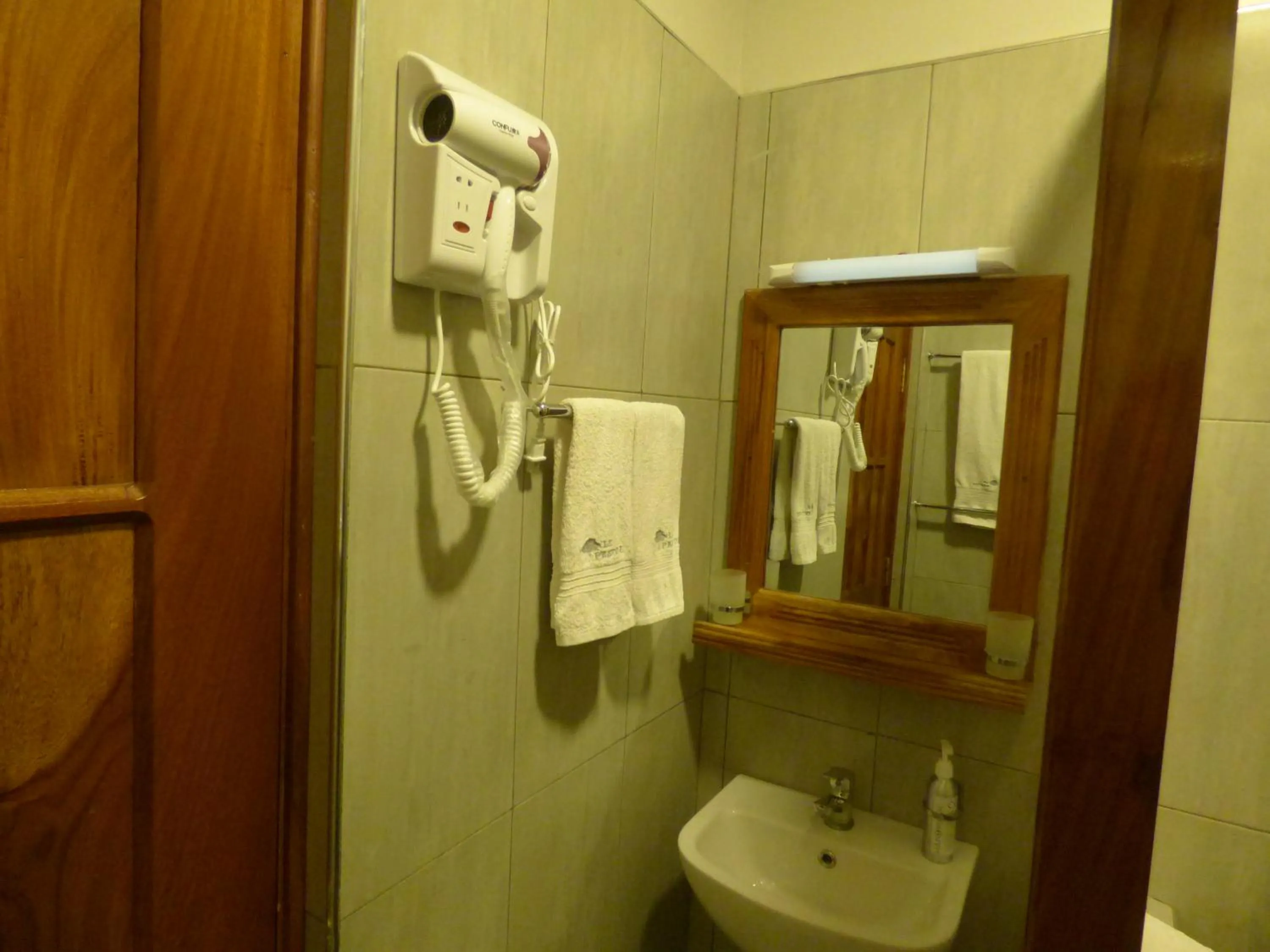 Bathroom in Le Pristine Wellness and Healing Hotel