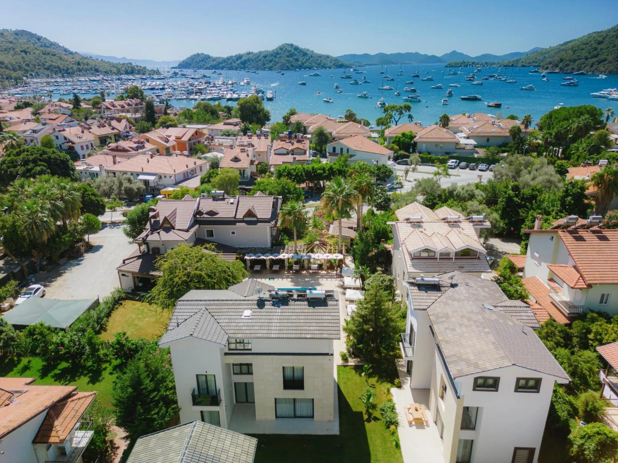 Property building in WEST HOUSE EXCLUSIVE HOTEL