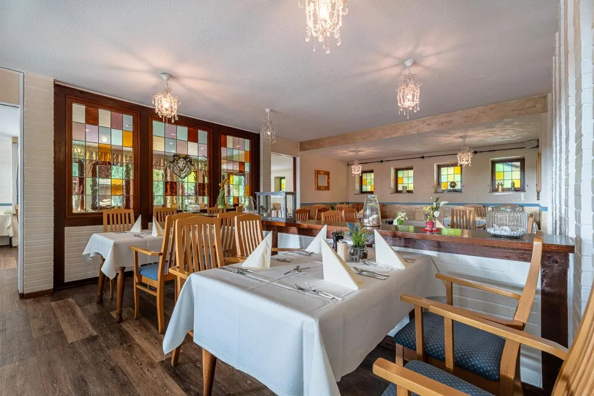Restaurant/places to eat in Hotel Zur Heidschnucke - Spa & Nature Resort