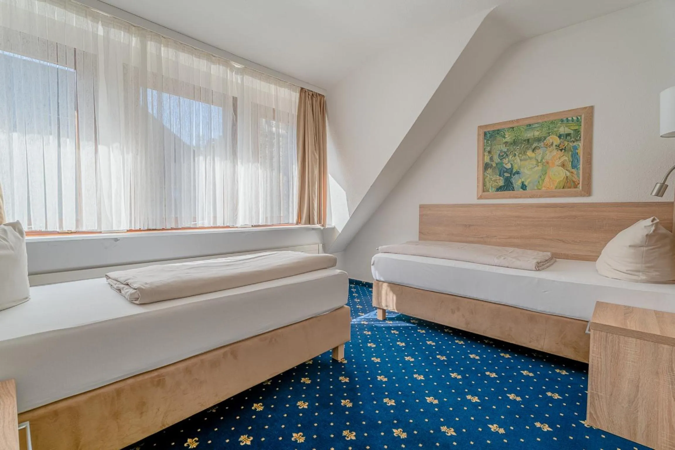 Bedroom, Bed in Hotel Zur Heidschnucke - Spa & Nature Resort