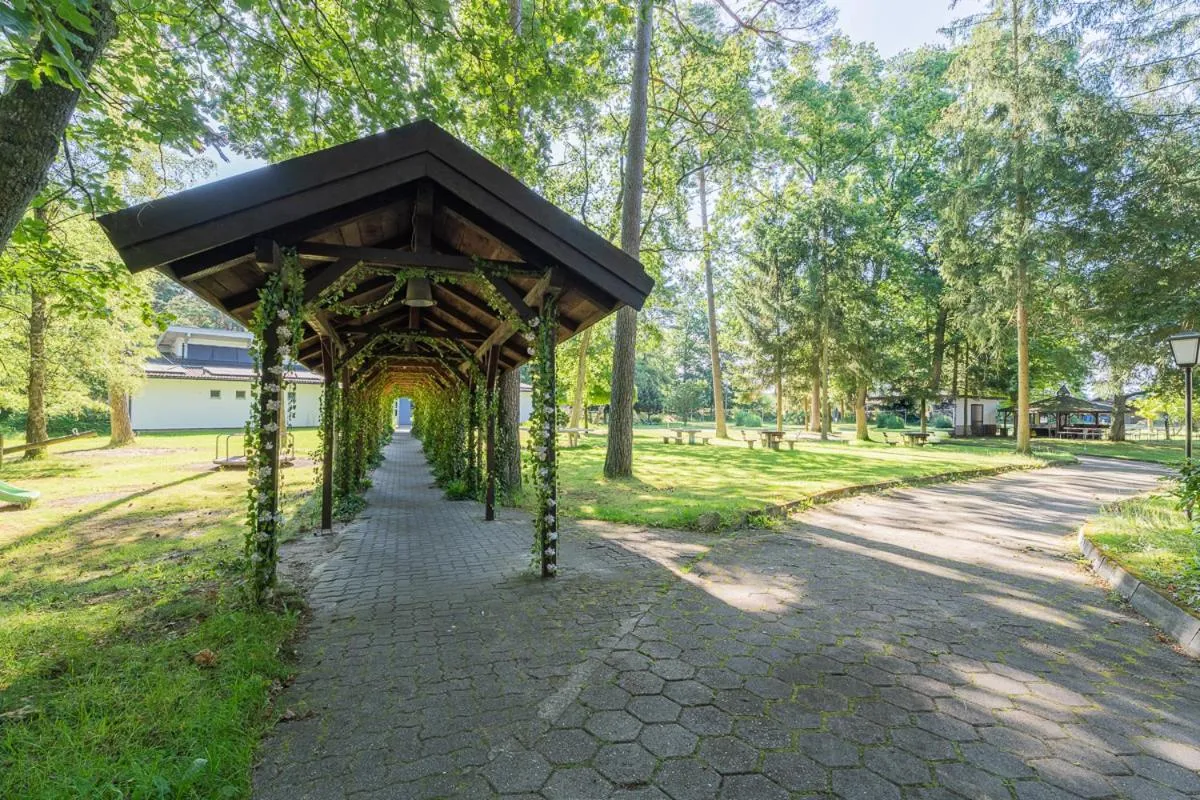 Garden in Hotel Zur Heidschnucke - Spa & Nature Resort