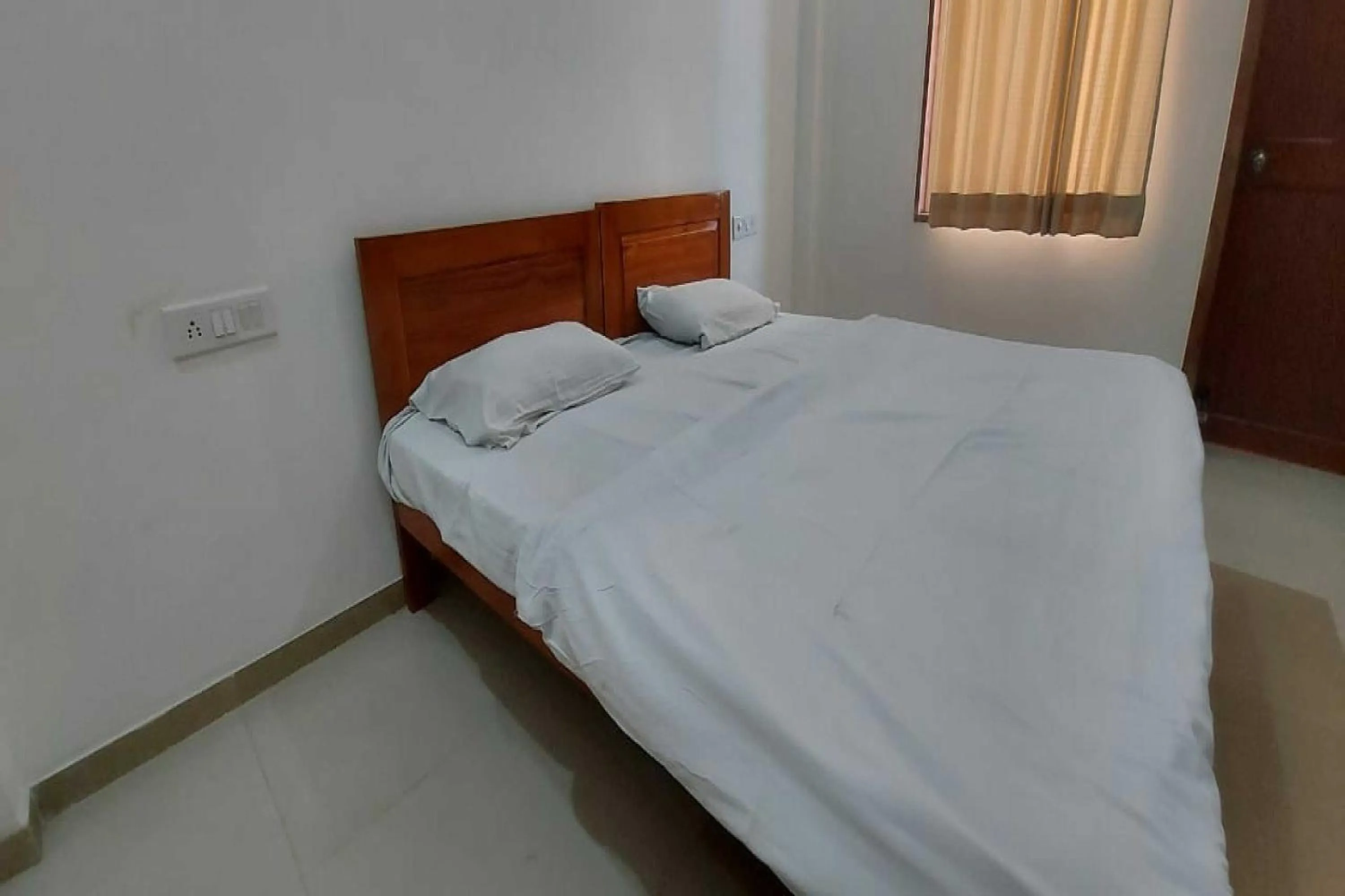 Bedroom, Bed in SPOT ON by OYO Shyam Dharamshala