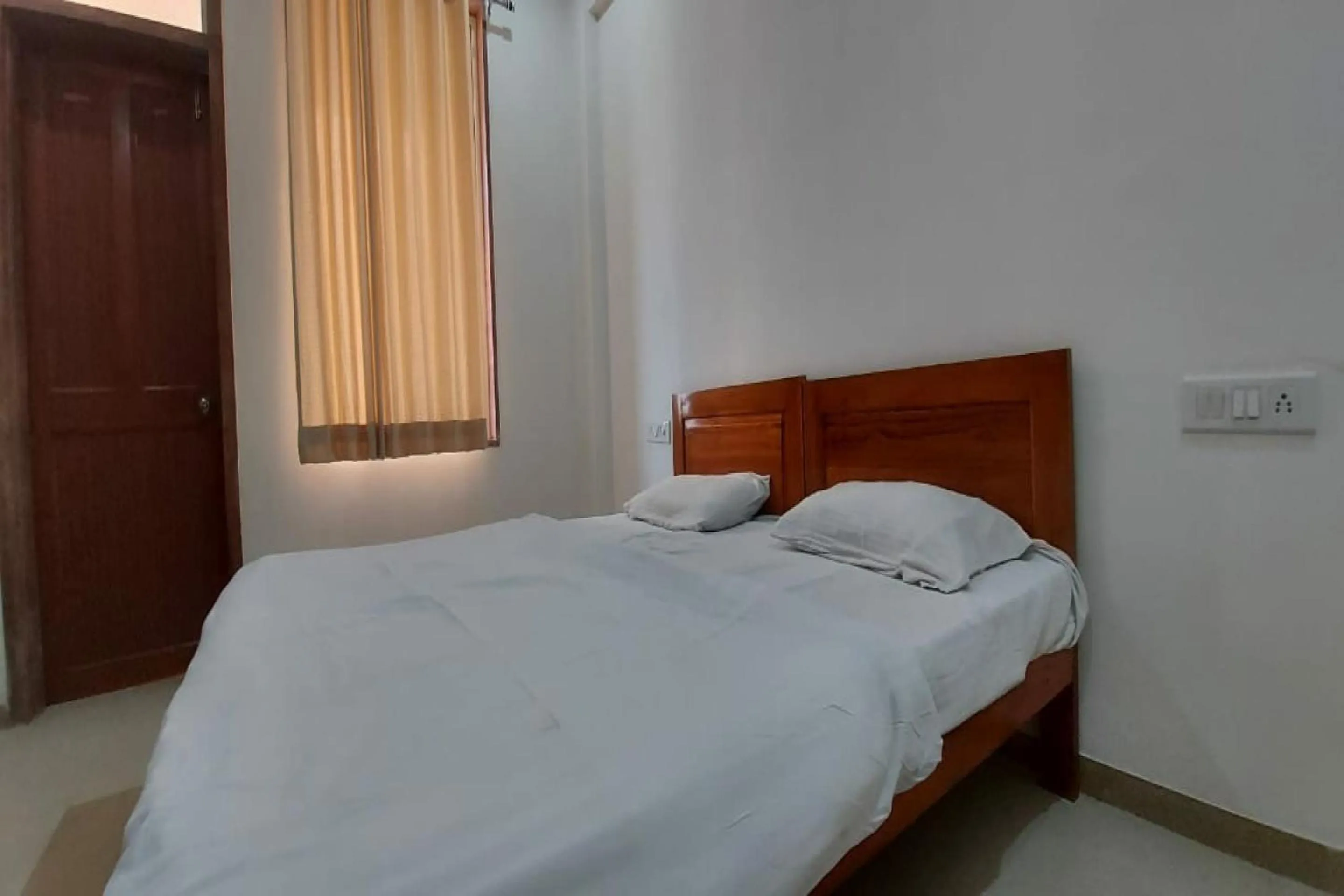 Bedroom, Bed in SPOT ON by OYO Shyam Dharamshala