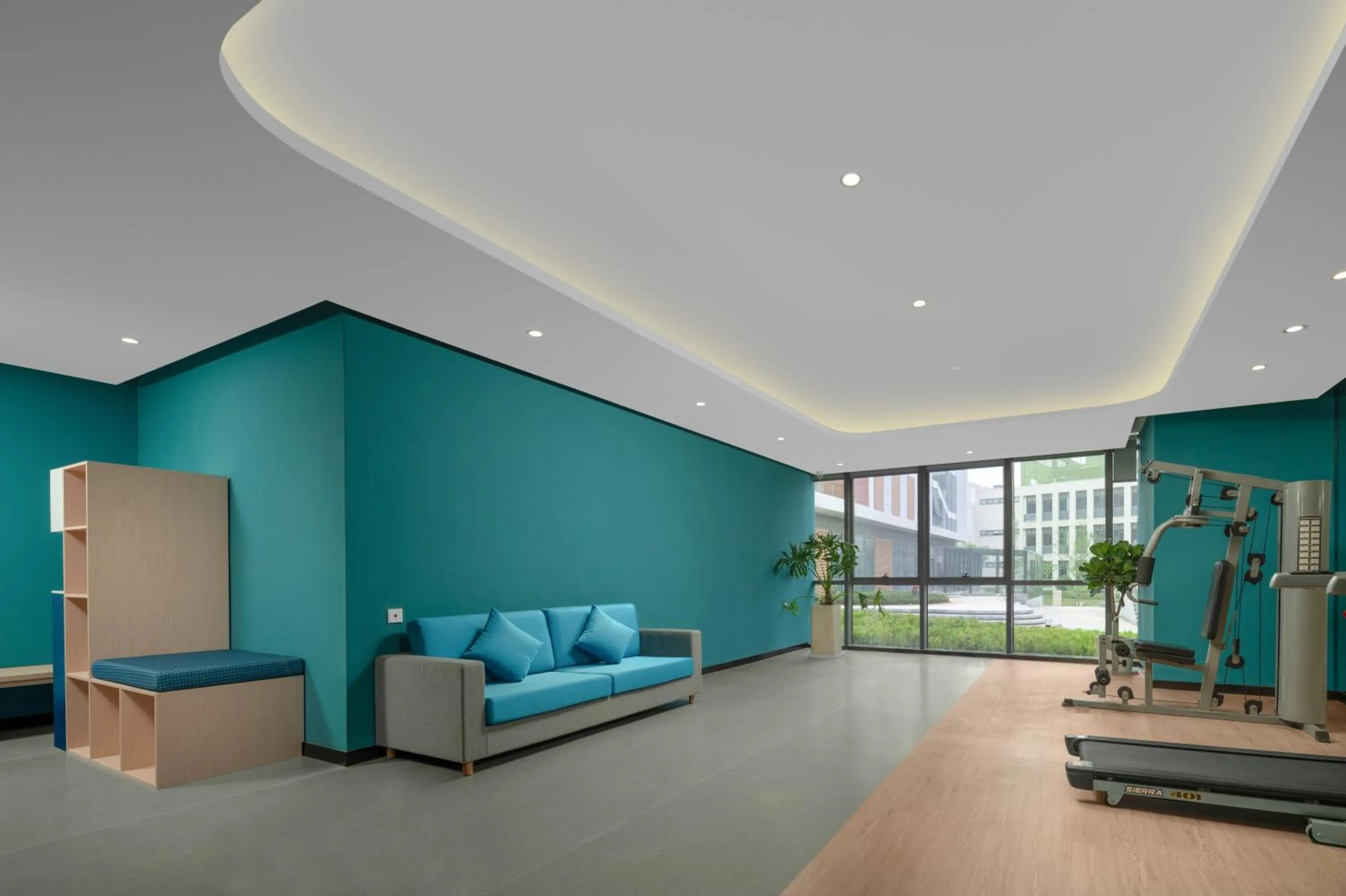 Fitness centre/facilities in Holiday Inn Express Nanjing Happy Valley by IHG