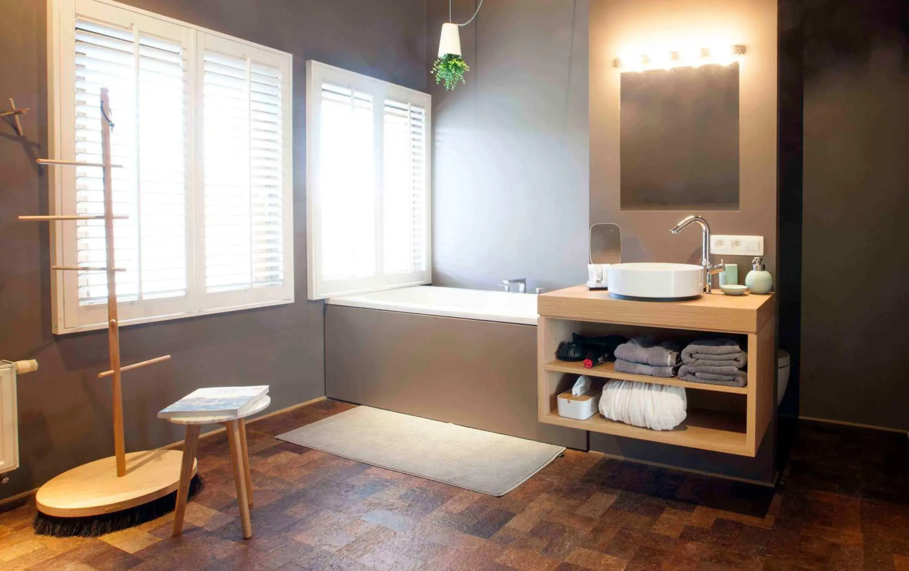 Family Room with Bathroom in Hotel Restaurant Vous lé Vous Family Room with Bathroom in Hotel Restaurant Vous lé Vous