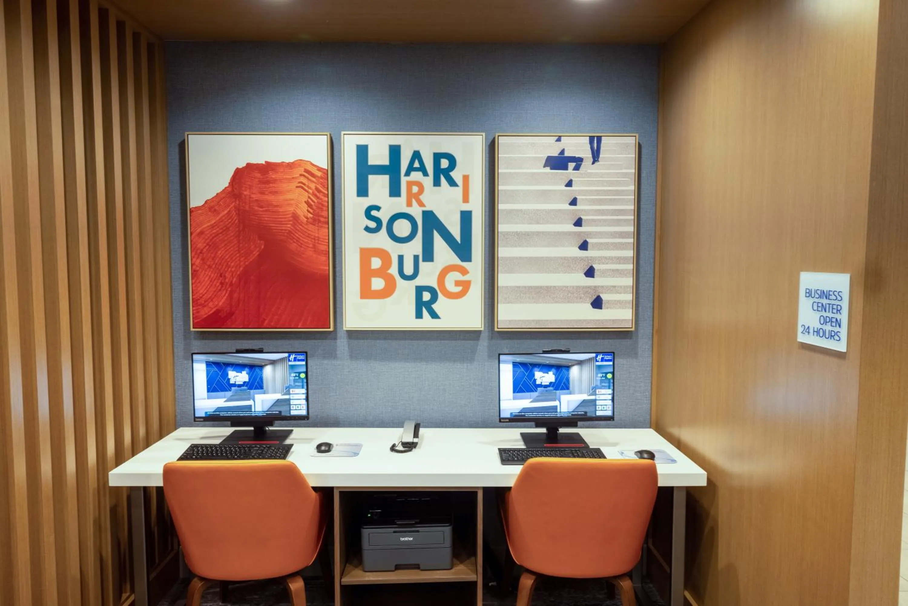 Business facilities in Holiday Inn Express & Suites - Harrisonburg University Area by IHG