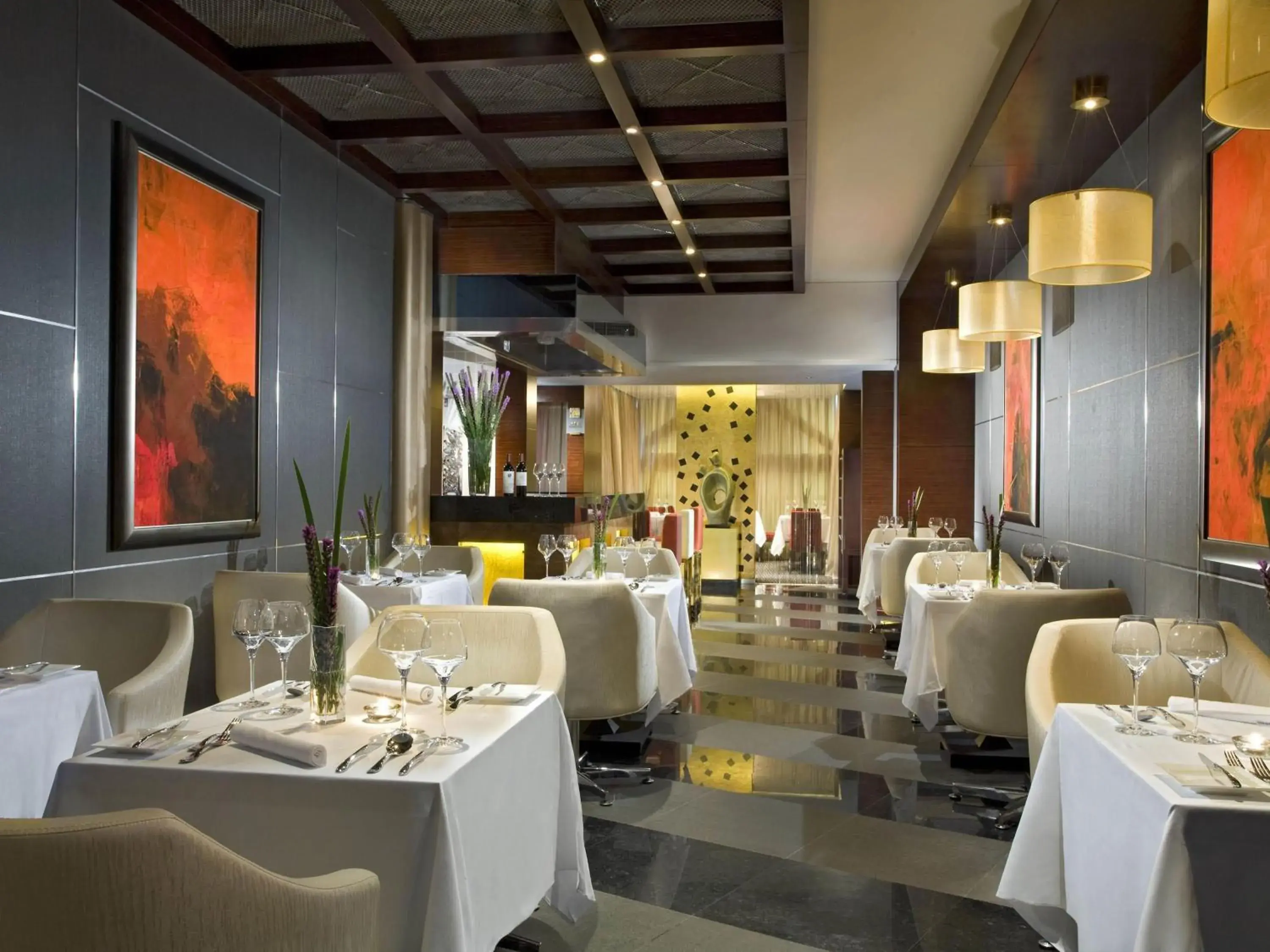 Restaurant/places to eat in Swissotel Foshan, Guangdong - Free shuttle to Canton Fair Restaurant/places to eat in Swissotel Foshan, Guangdong - Free shuttle to Canton Fair
