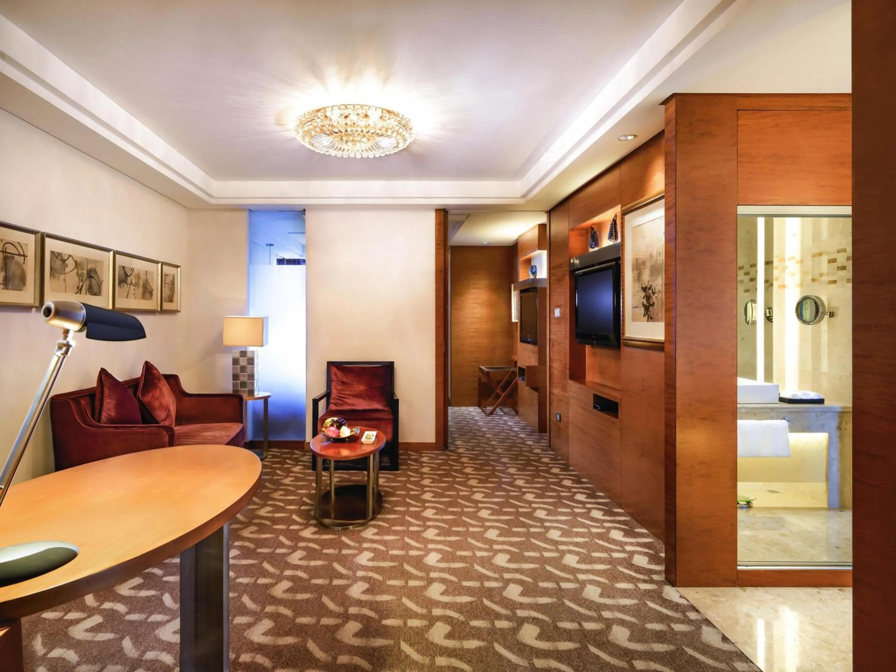 Bedroom in Swissotel Foshan, Guangdong