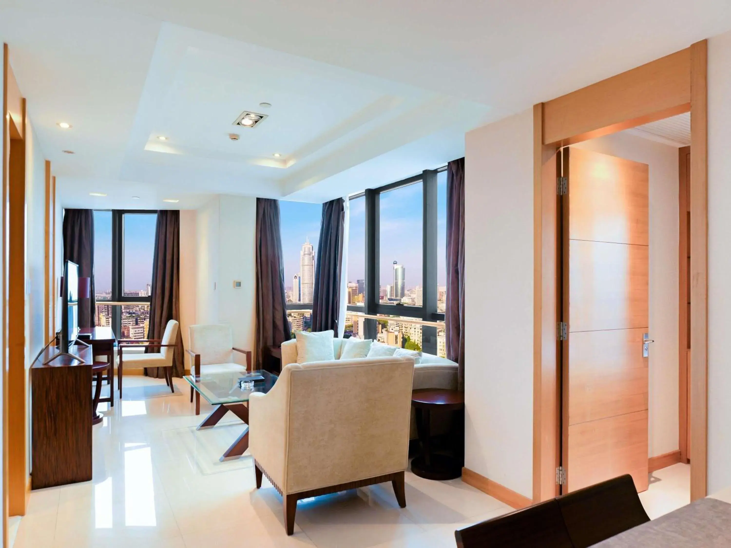 Bedroom in Swissotel Foshan, Guangdong Bedroom in Swissotel Foshan, Guangdong