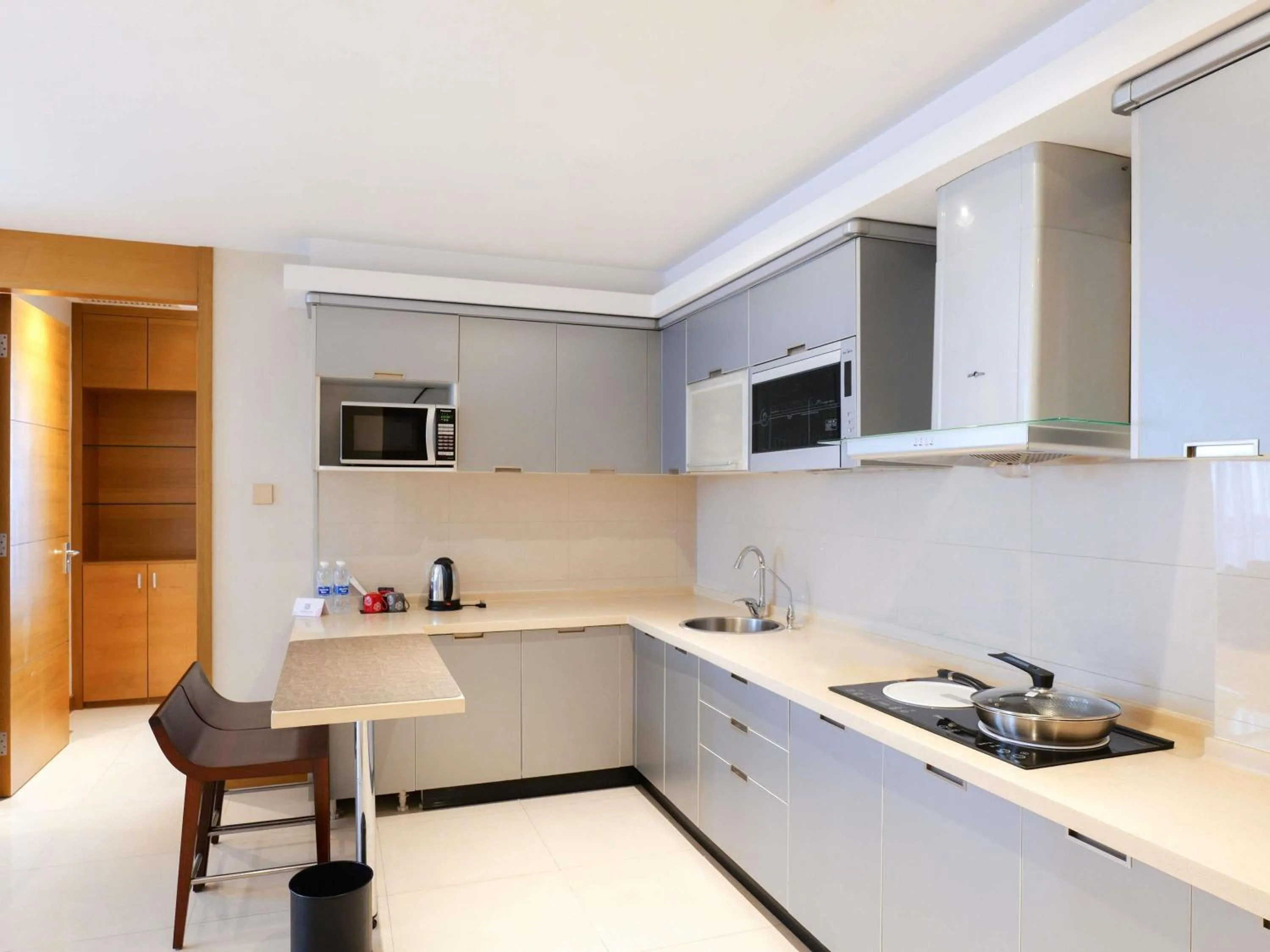 Bedroom in Swissotel Foshan, Guangdong