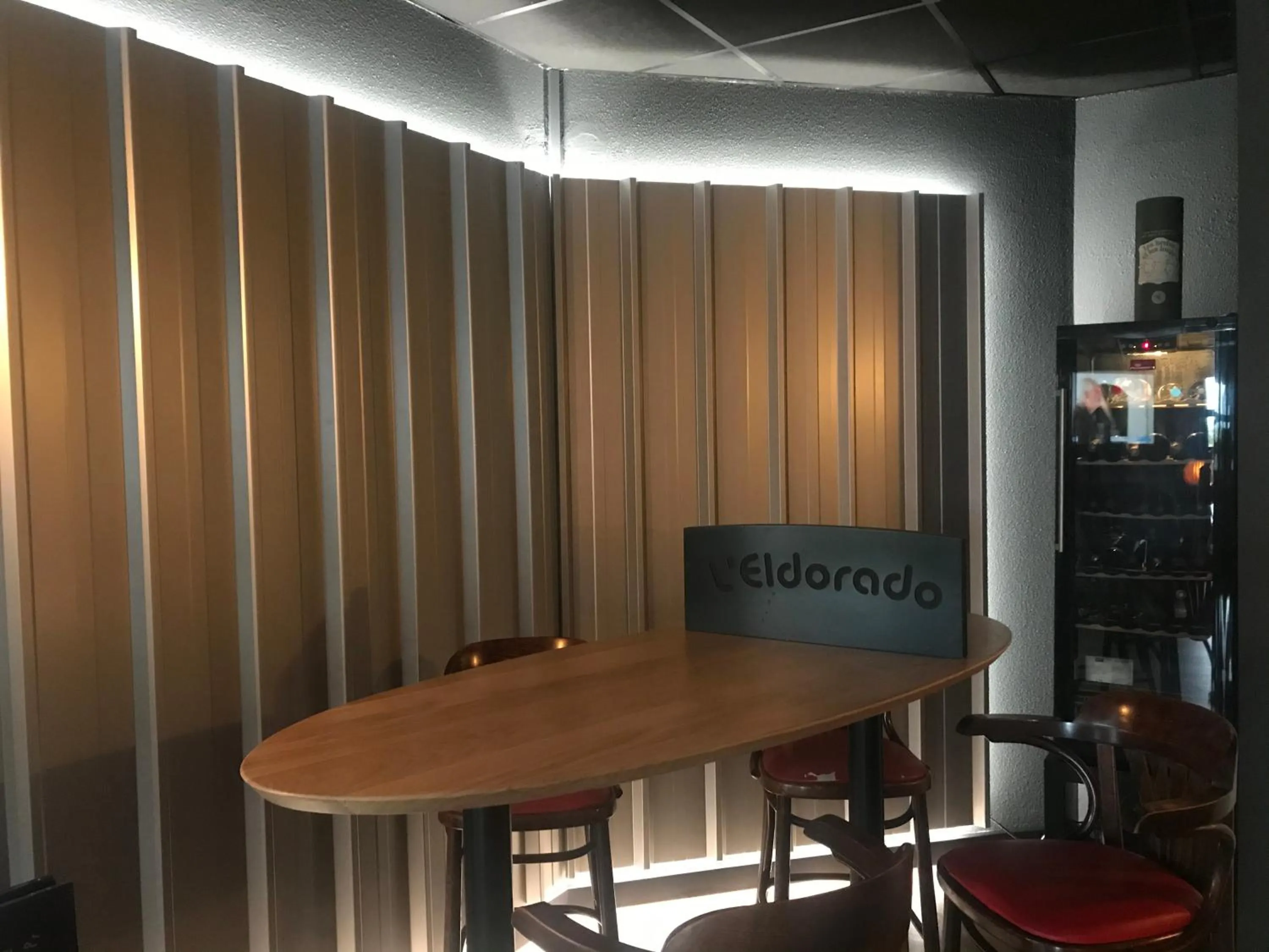 Restaurant/places to eat in Fasthotel L'Eldorado
