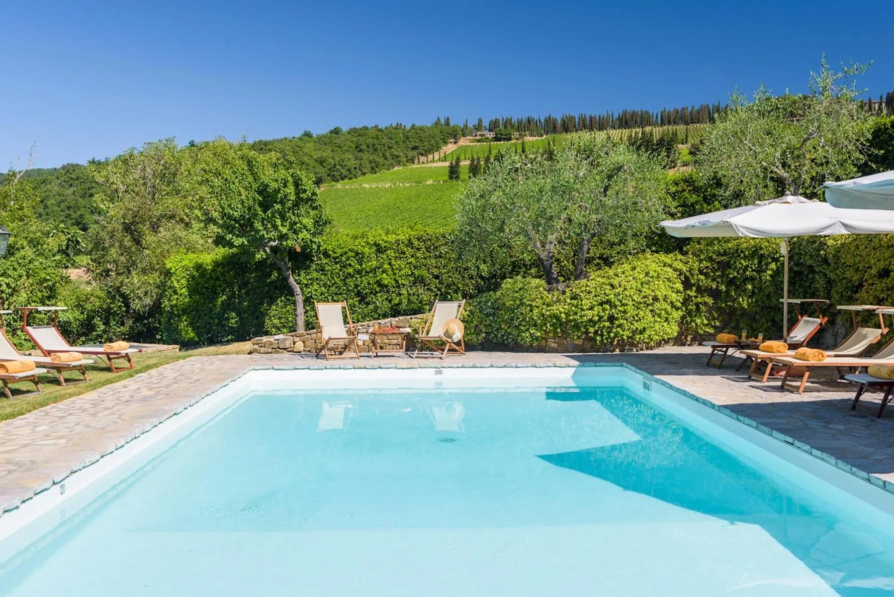 Swimming pool in Marangole 12, Emma Villas
