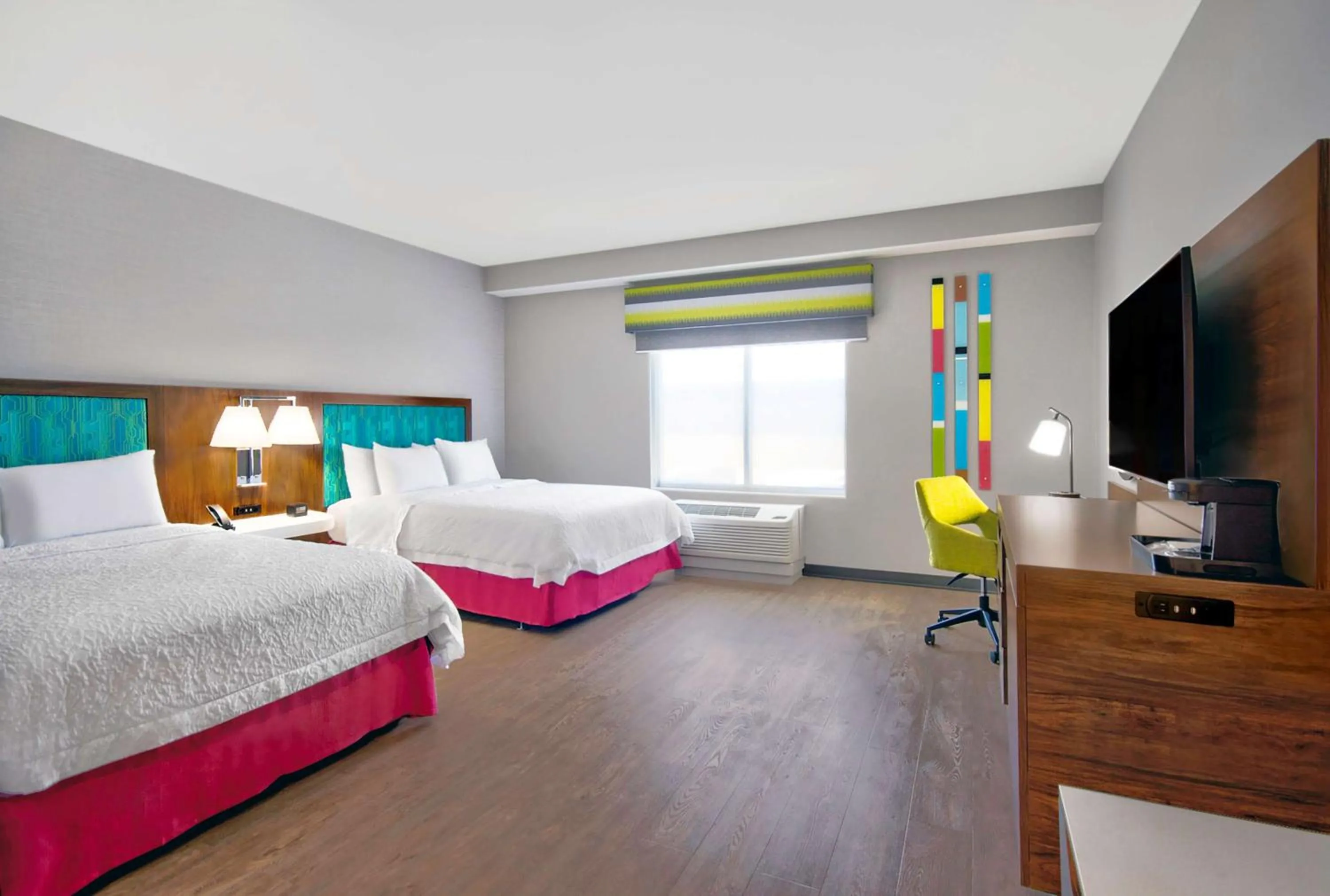 Bedroom, Bed in Hampton Inn Abingdon, Va