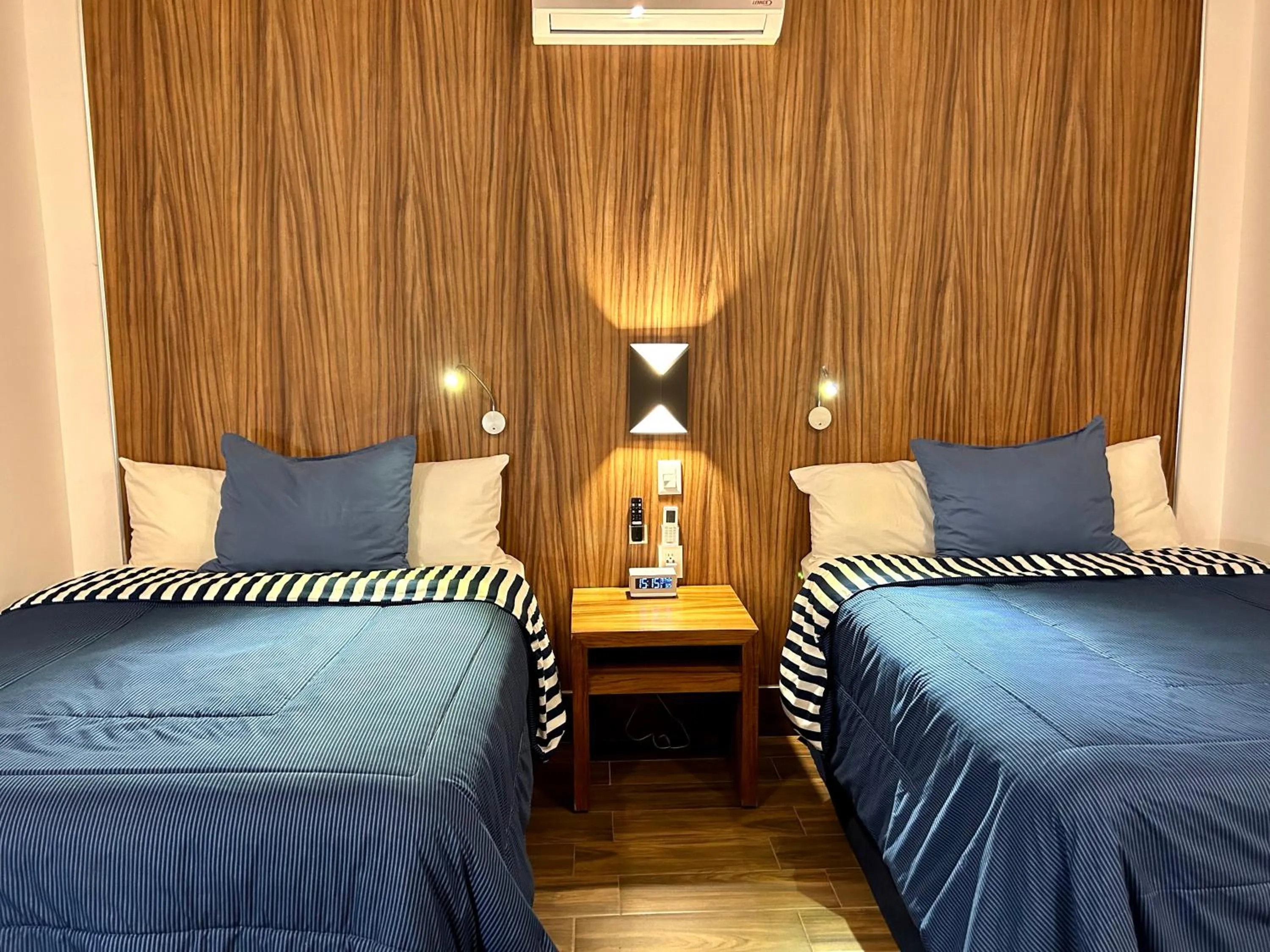 Bedroom, Bed in Sky Inn Hotel - Cancun