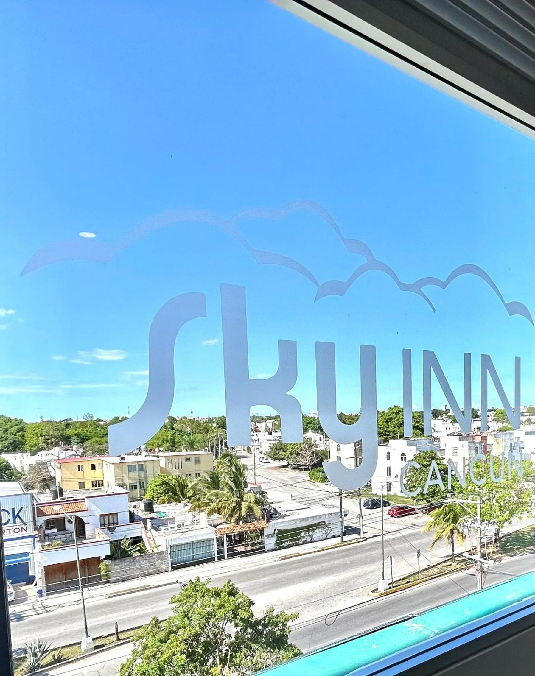 City view in Sky Inn Hotel - Cancun
