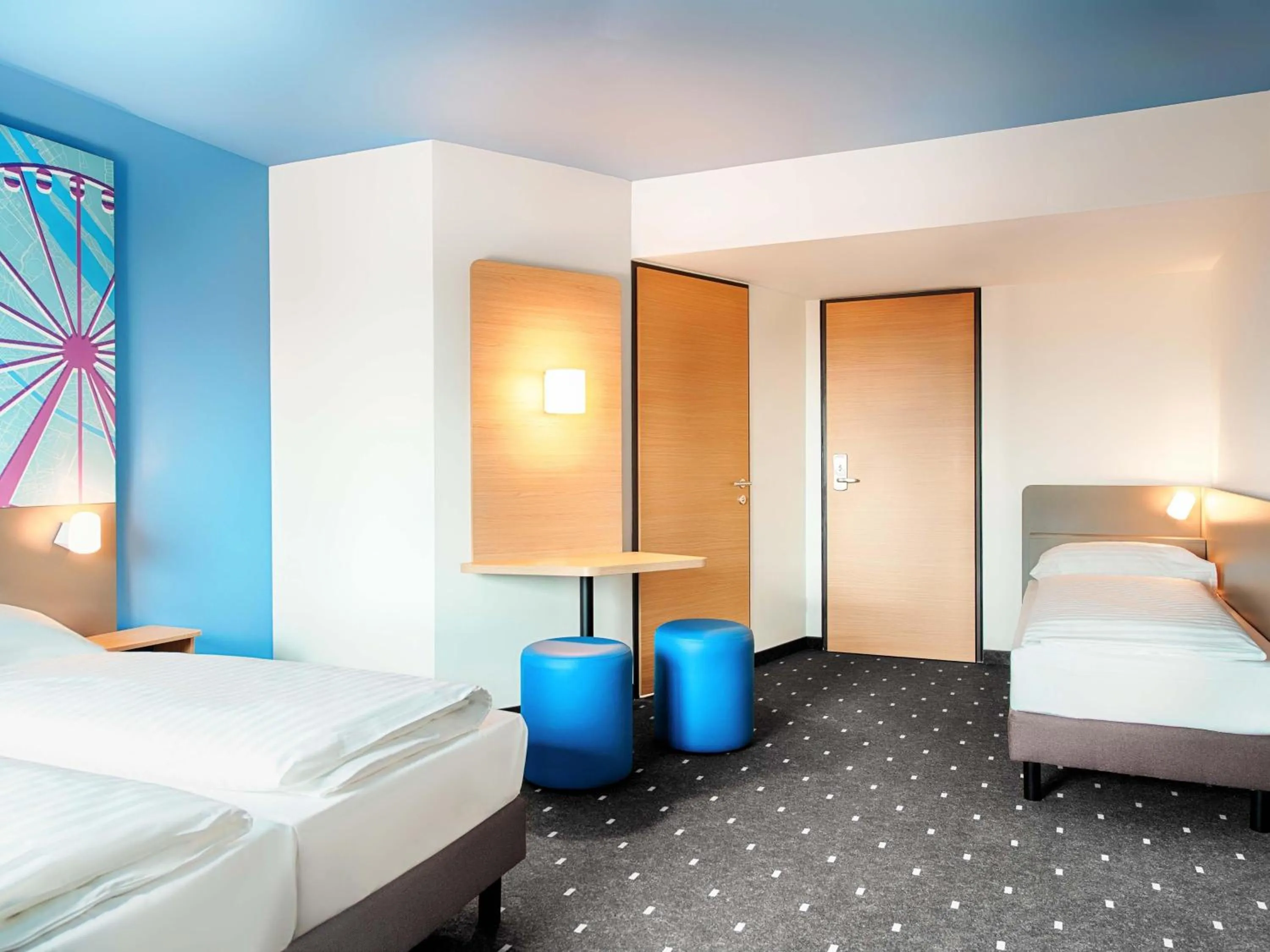 Photo of the whole room, Bed in B&B Hotel Wien-Meidling