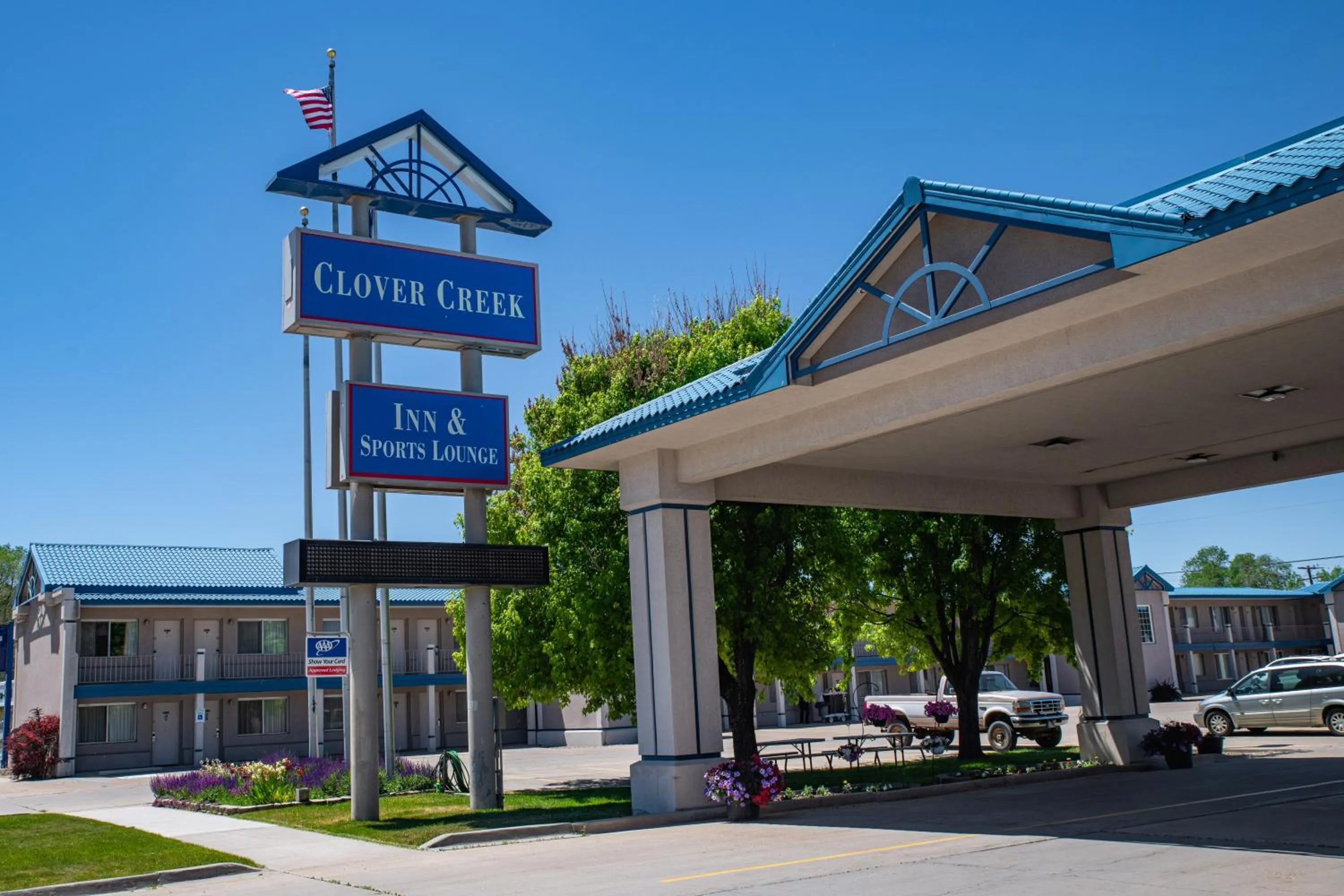 Street view in Clover Creek Inn
