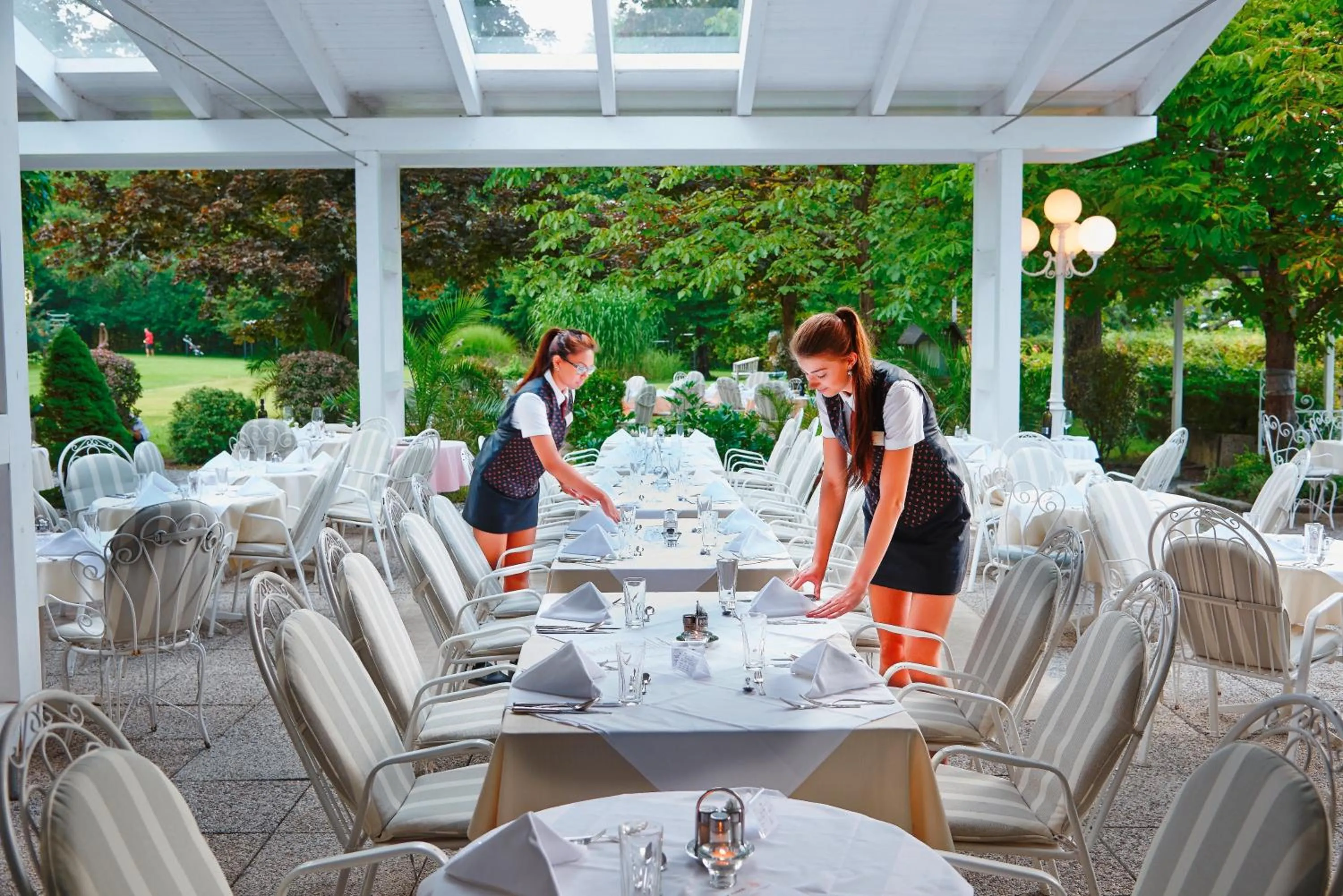 Restaurant/places to eat in Amerika-Holzer Hotel & Resort