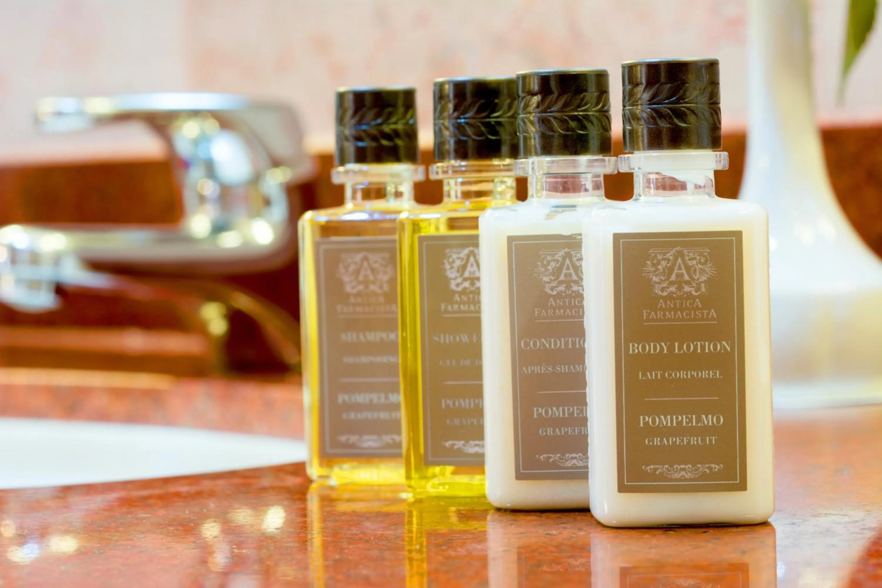 Photo of the whole room in Crowne Plaza Resort Salalah by IHG