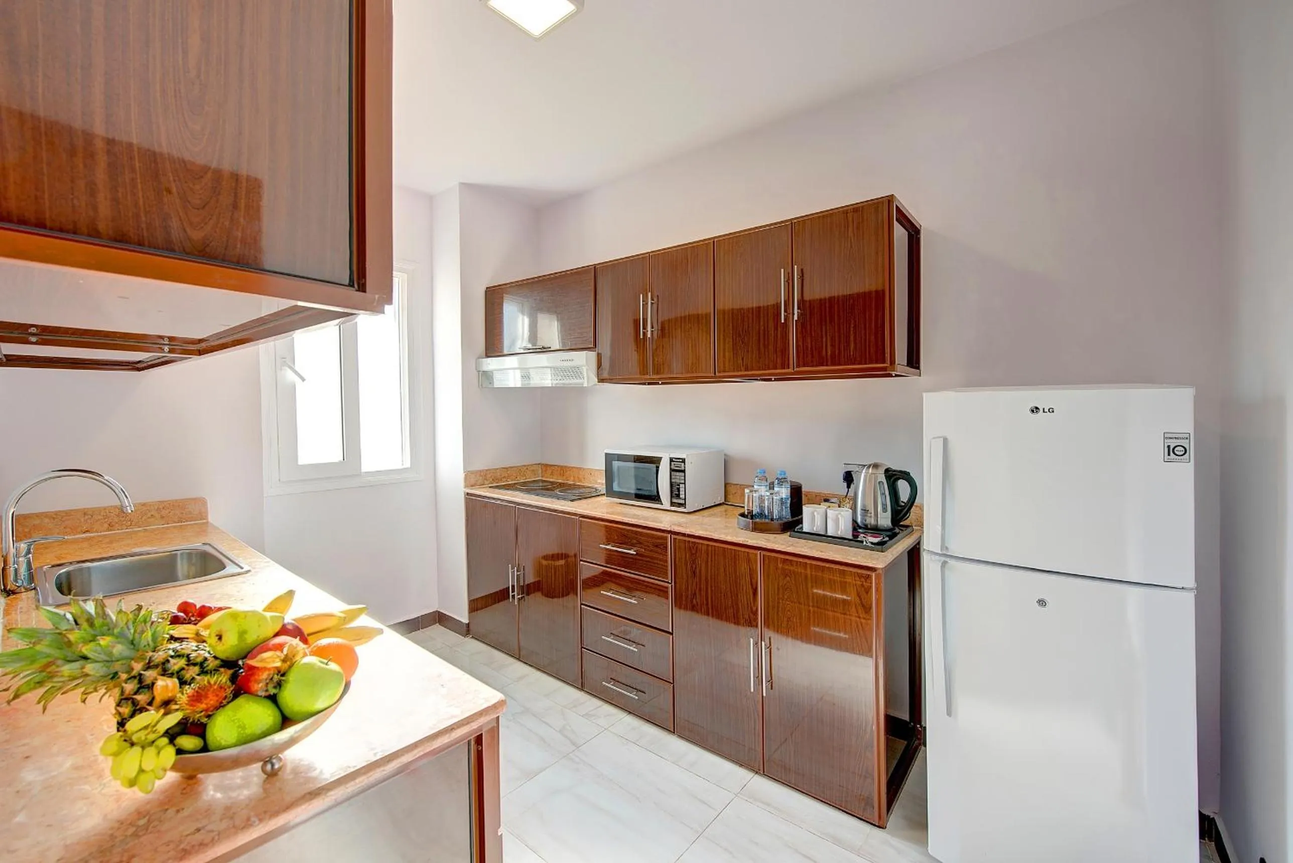 Kitchen or kitchenette in Crowne Plaza Resort Salalah by IHG