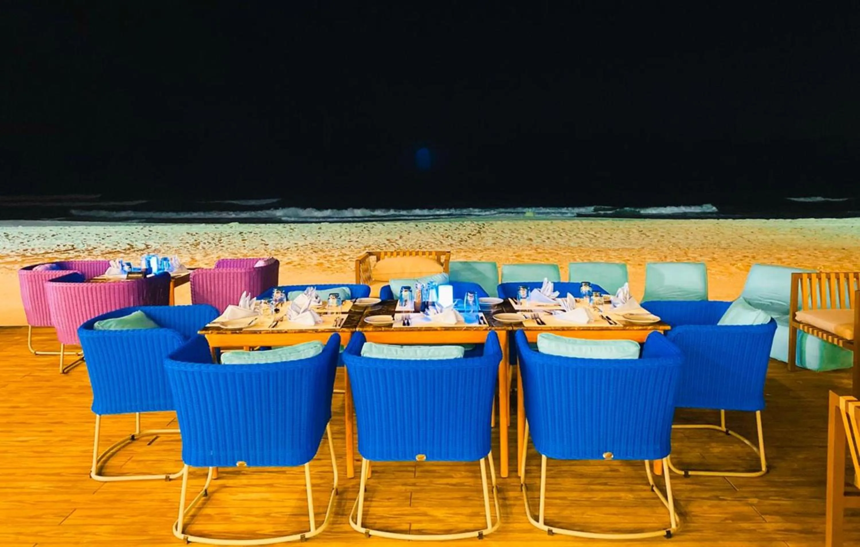 Restaurant/places to eat in Crowne Plaza Resort Salalah by IHG