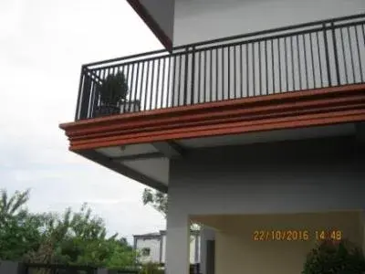 Property building in Selaras Kost Syariah Property building in Selaras Kost Syariah